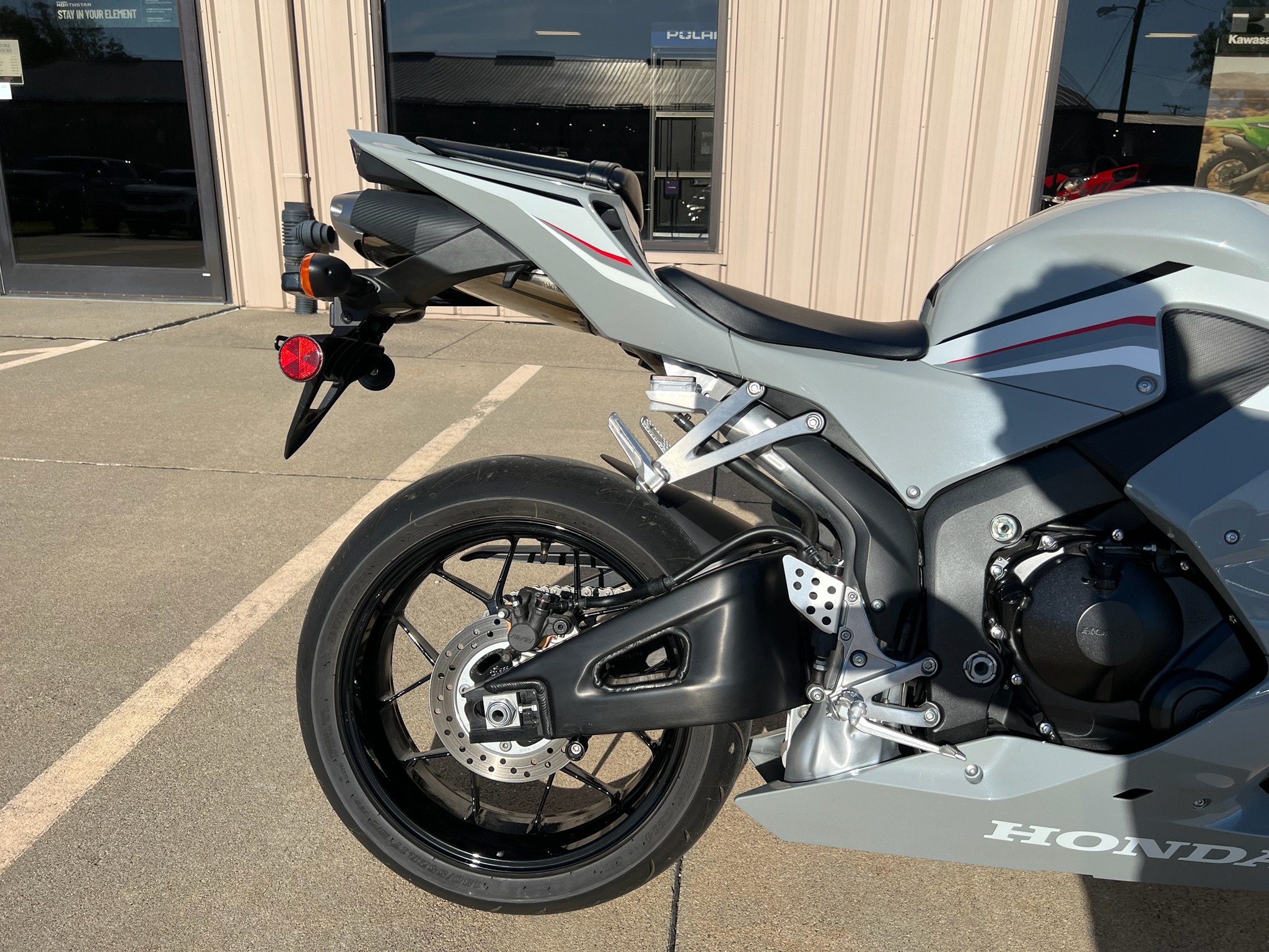 2025 Honda CBR600RR 11