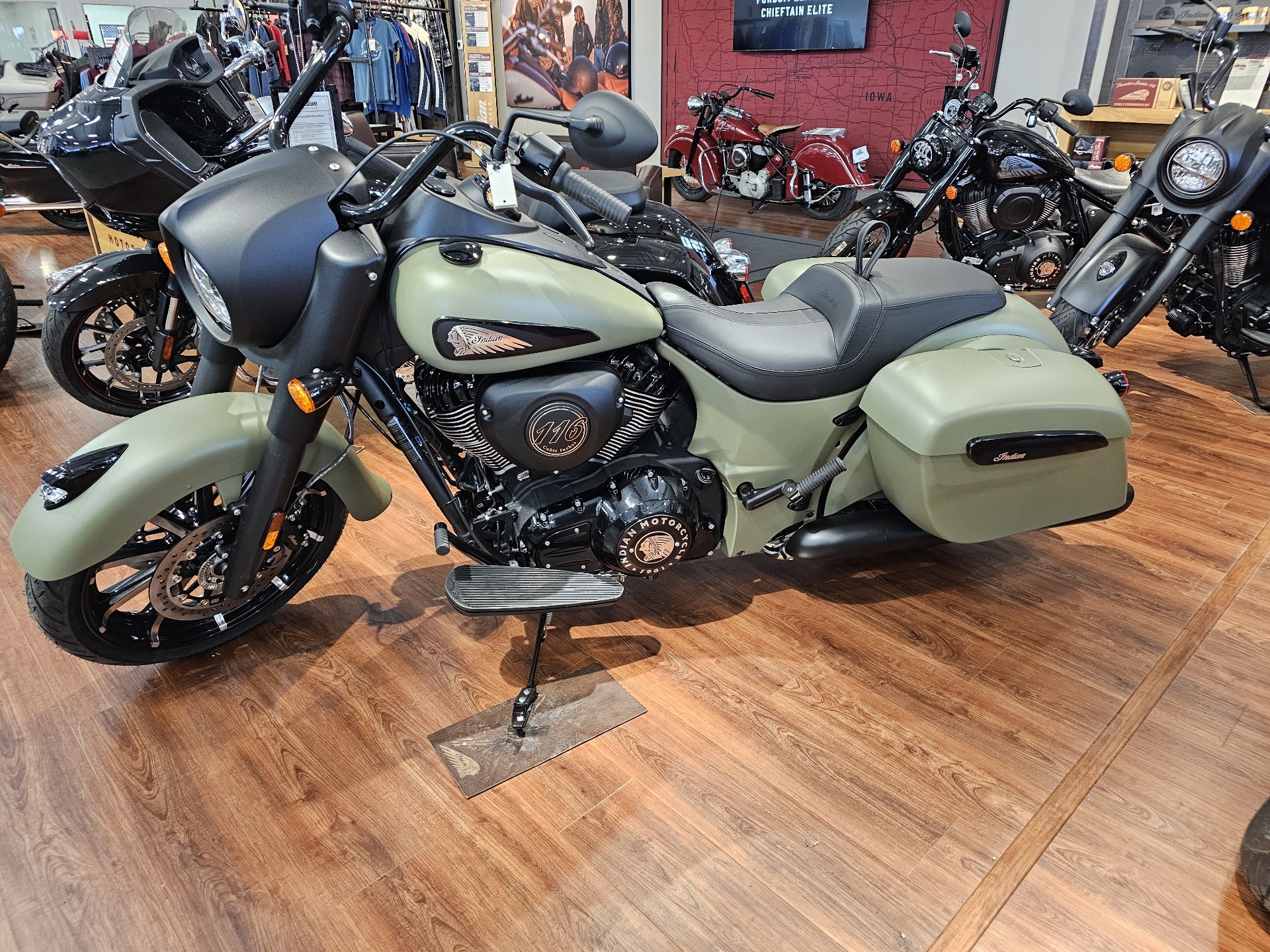New 2025 Indian Motorcycle Springfield® Dark Horse®, Bettendorf IA