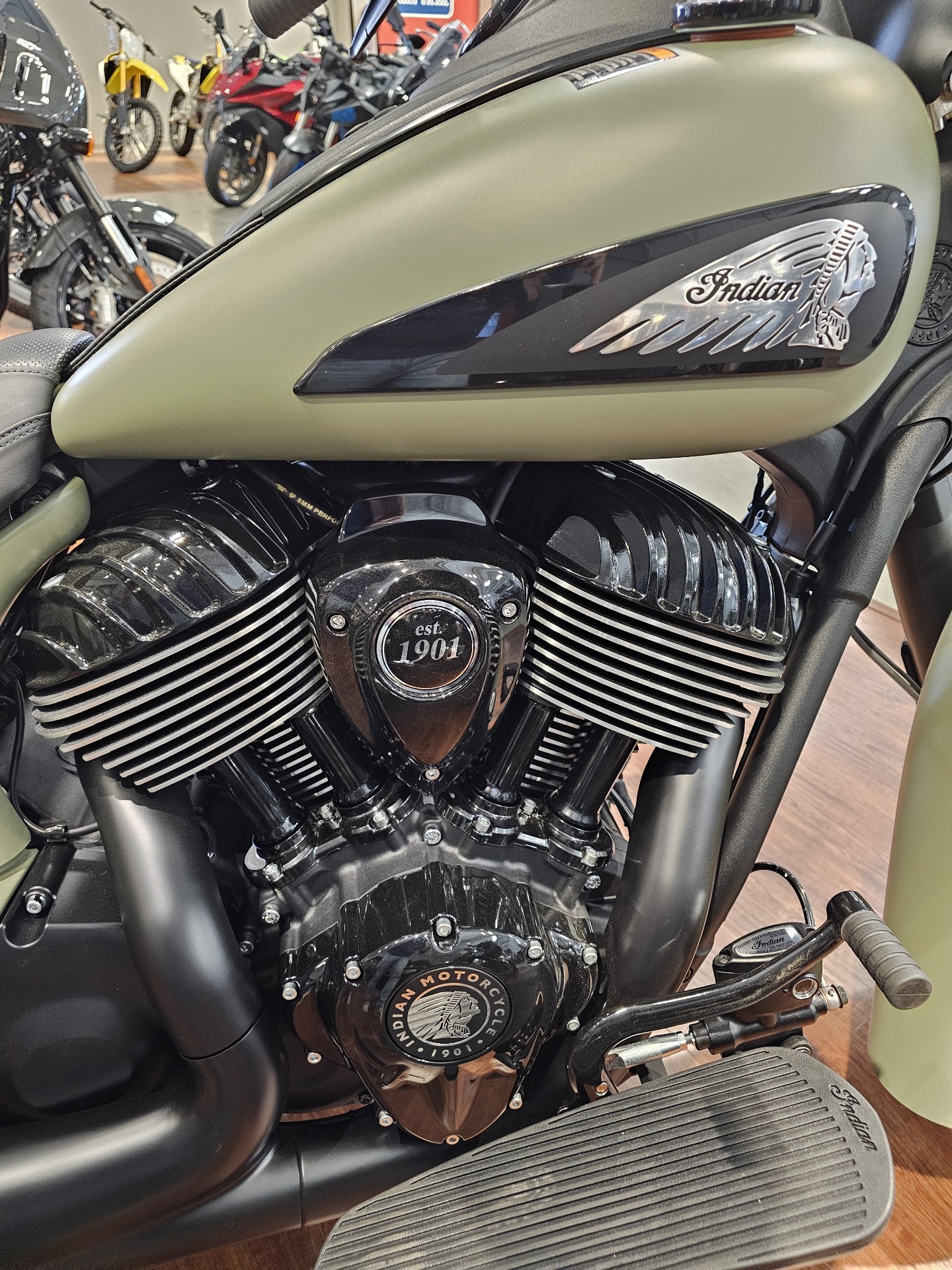 New 2025 Indian Motorcycle Springfield® Dark Horse®, Bettendorf IA