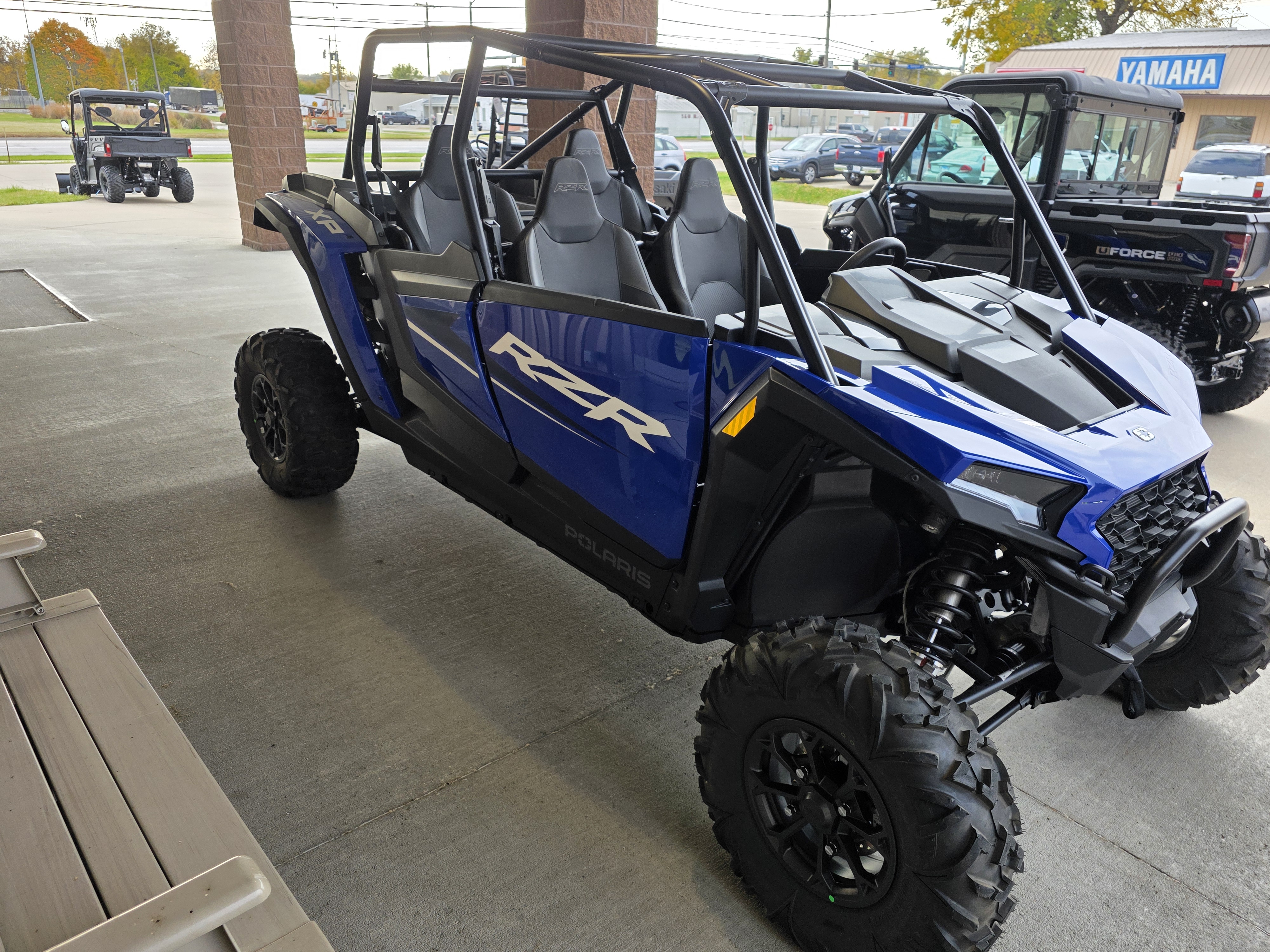 2025 Polaris RZR XP 4 1000 Sport 3