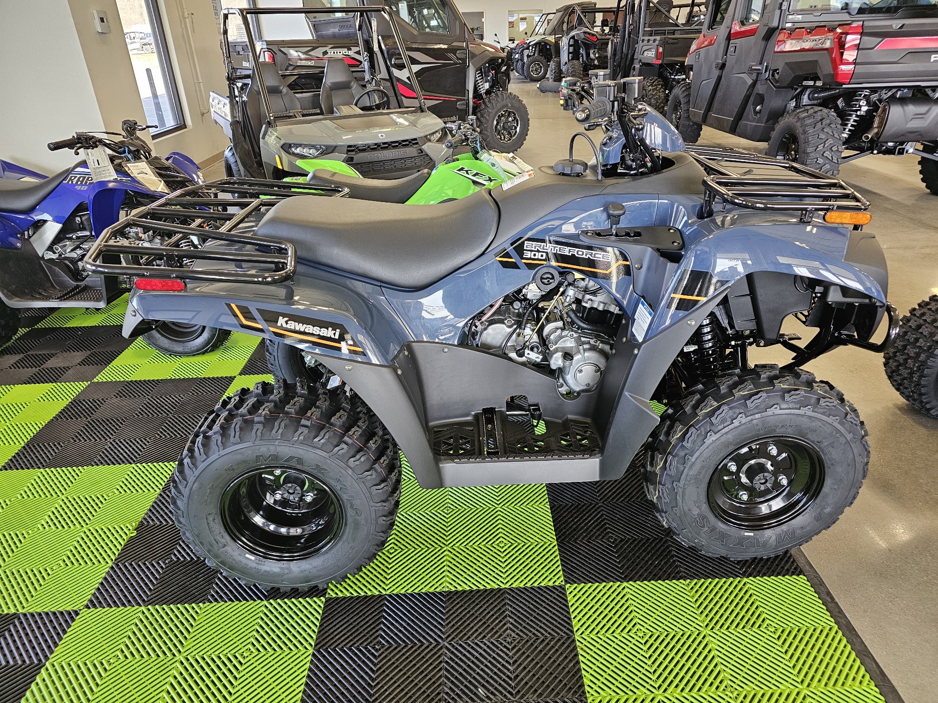 New 2025 Kawasaki Brute Force 300, Bettendorf IA | Specs