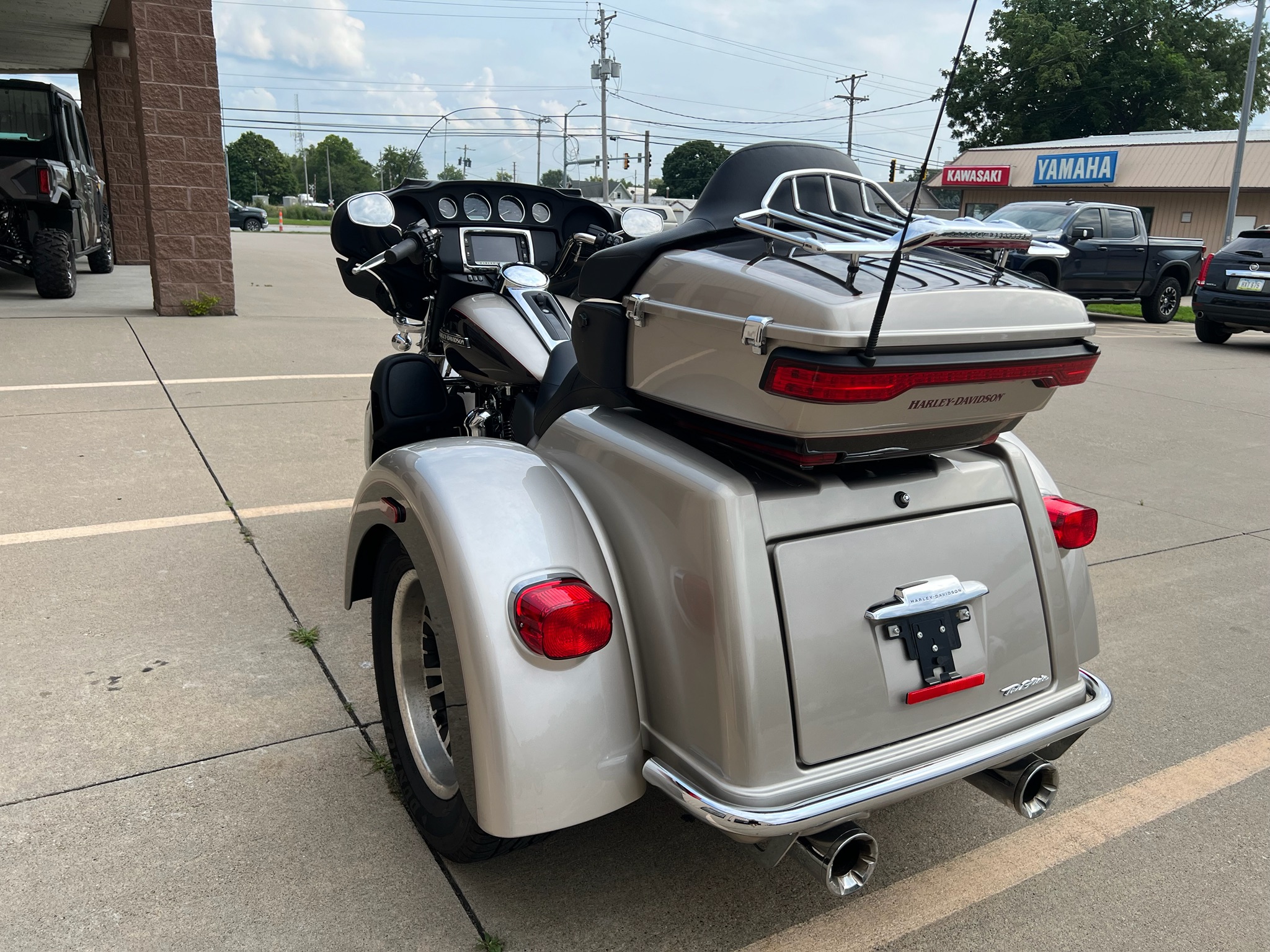 2018 Harley-Davidson Tri Glide® Ultra 8