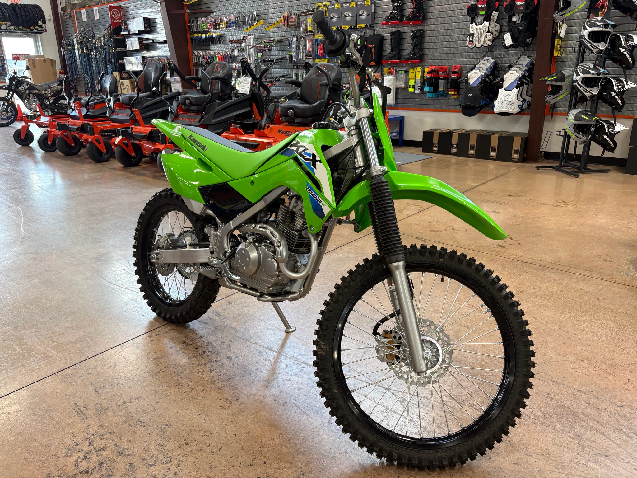 2026 KLX®140R F
