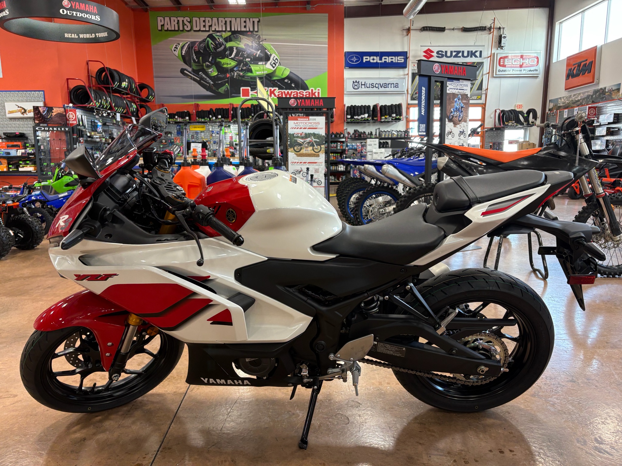 2026 Yamaha YZF-R3 6