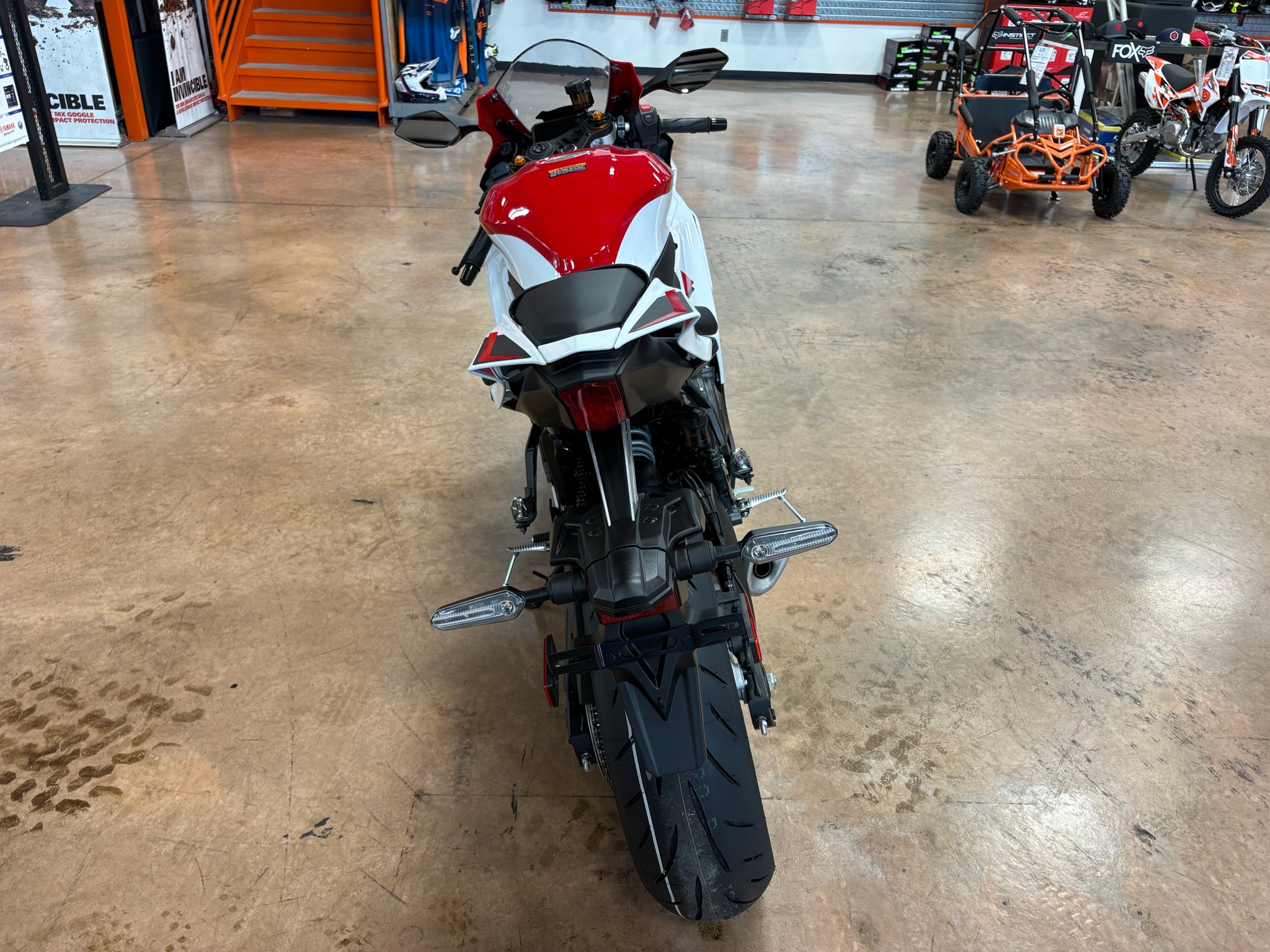 2026 Yamaha YZF-R7 4