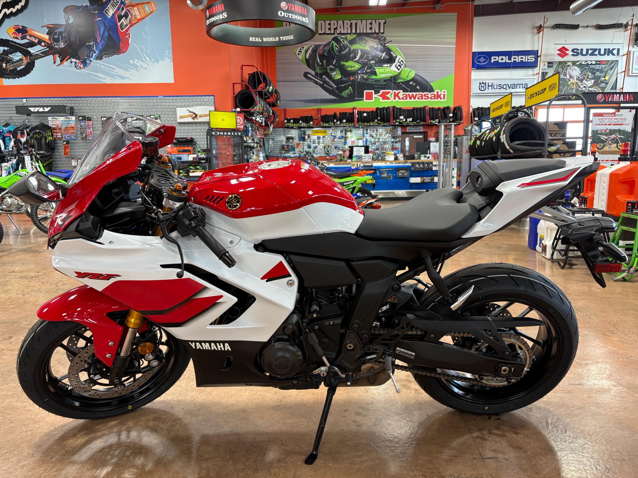2026 Yamaha YZF-R7 6