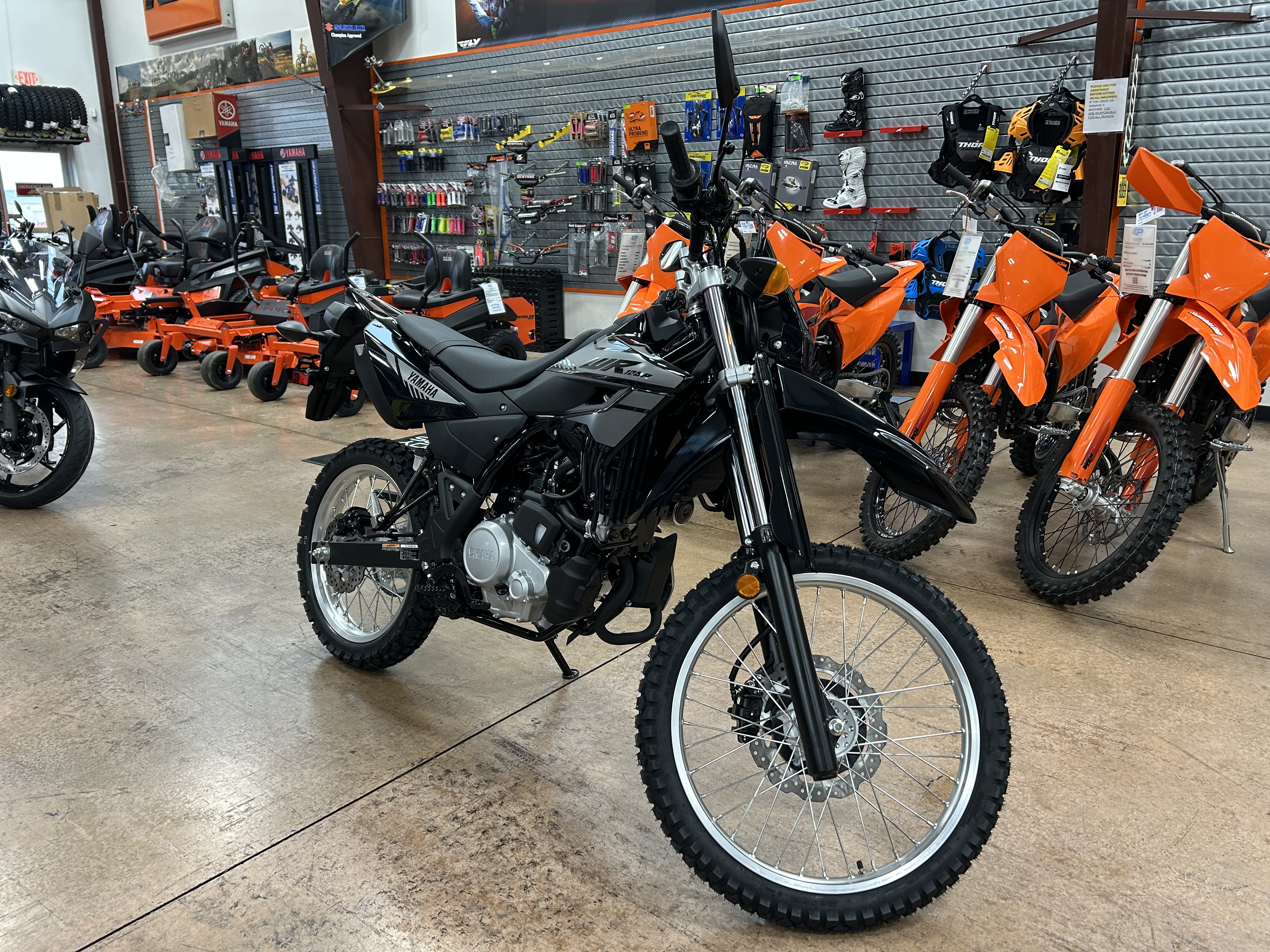 2026 WR125R
