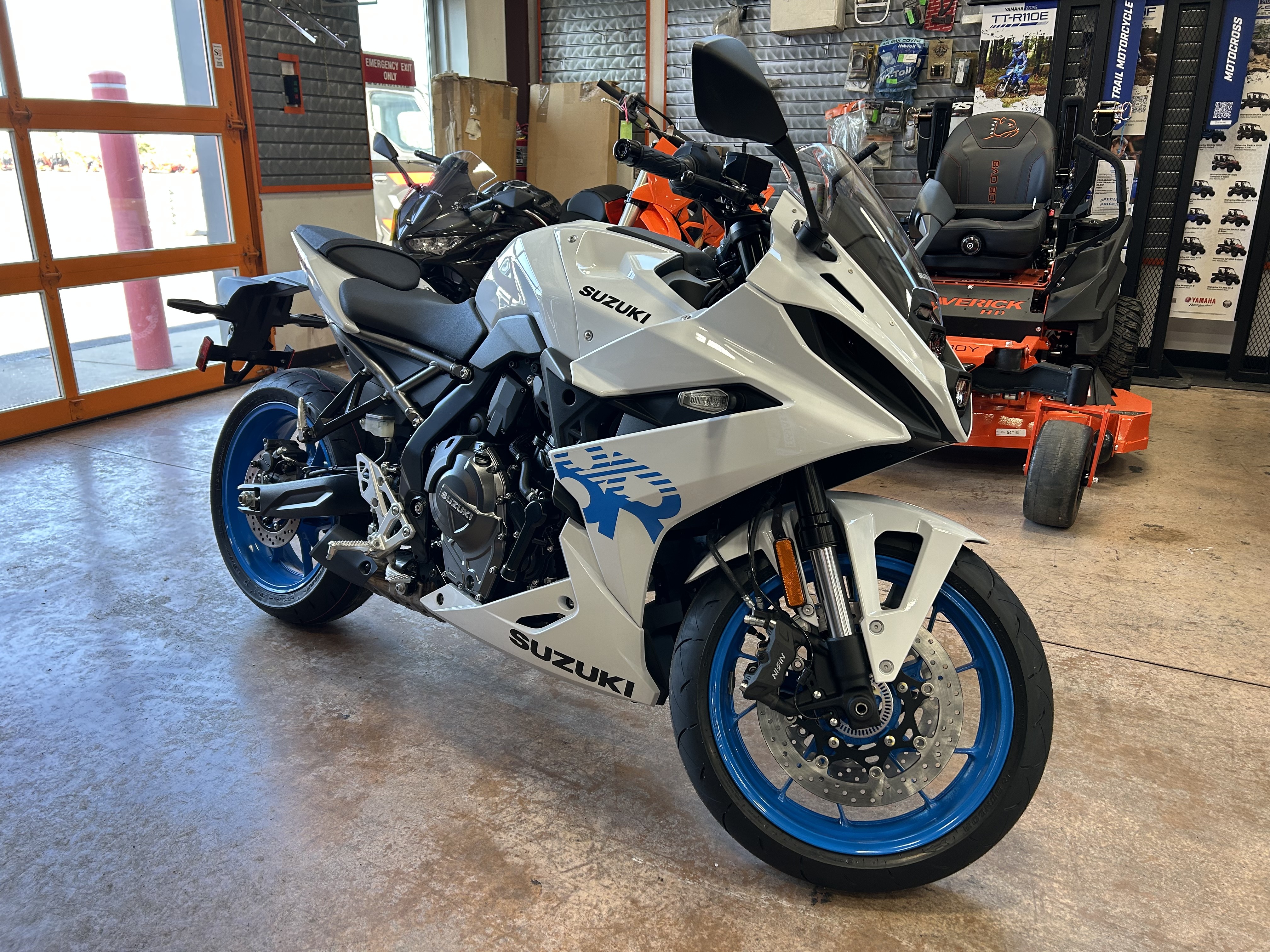Evansville Super Bike Shop - Evansville, IN 47715 Polaris