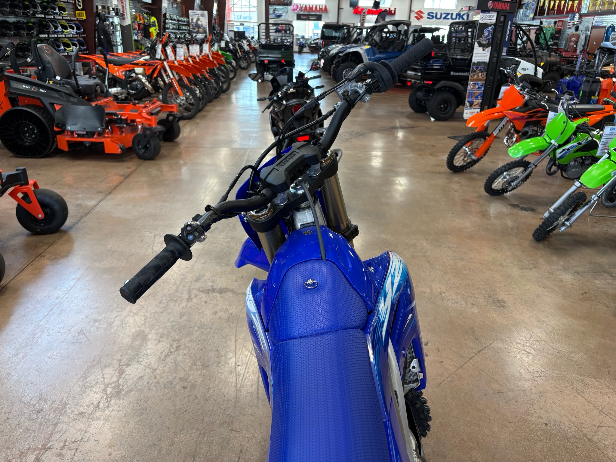2027 Yamaha YZ250FX 9