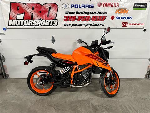 New 2024 KTM 390 Duke | Motorcycles in West Burlington IA