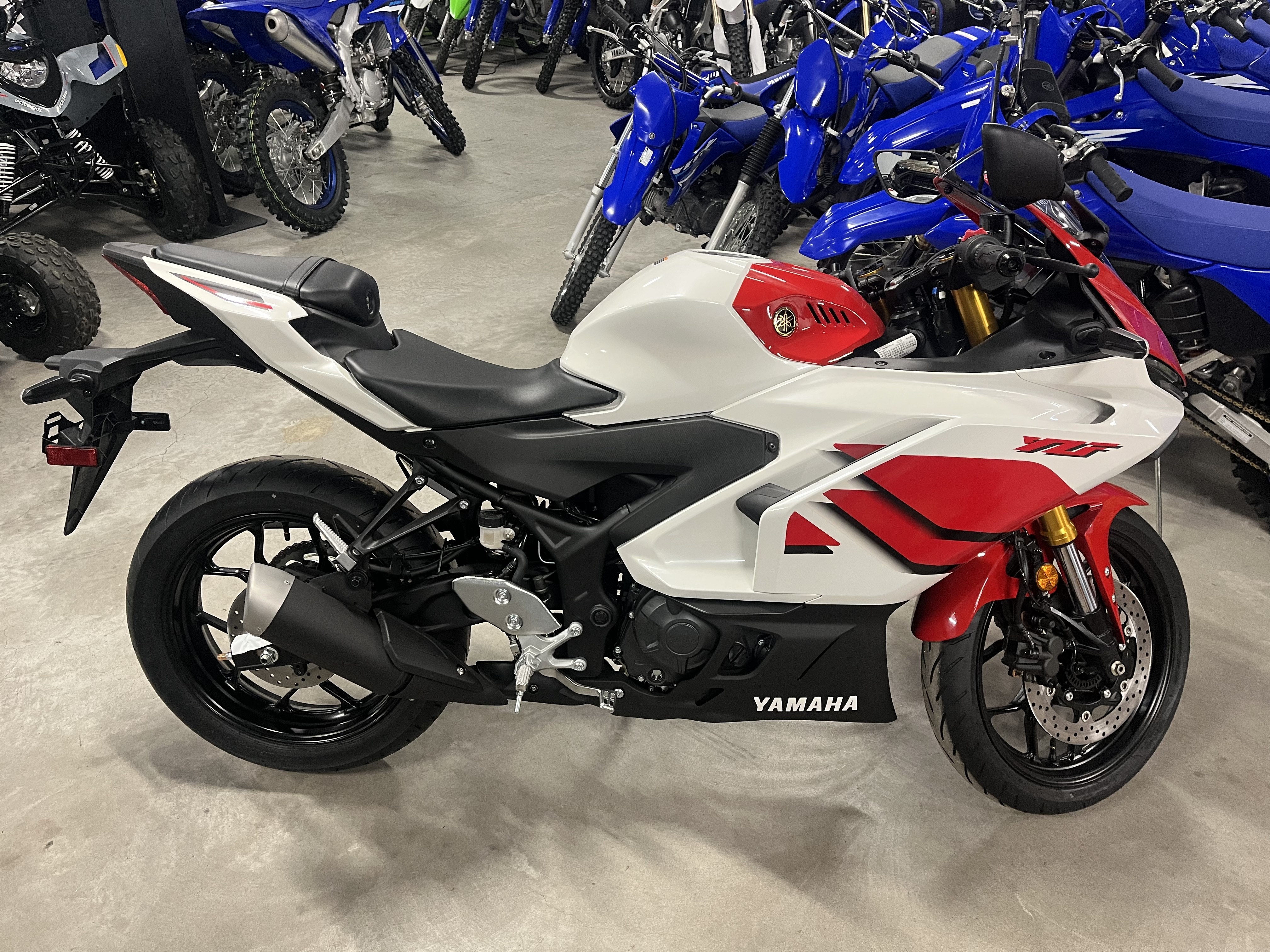 2026 Yamaha YZF-R3 1