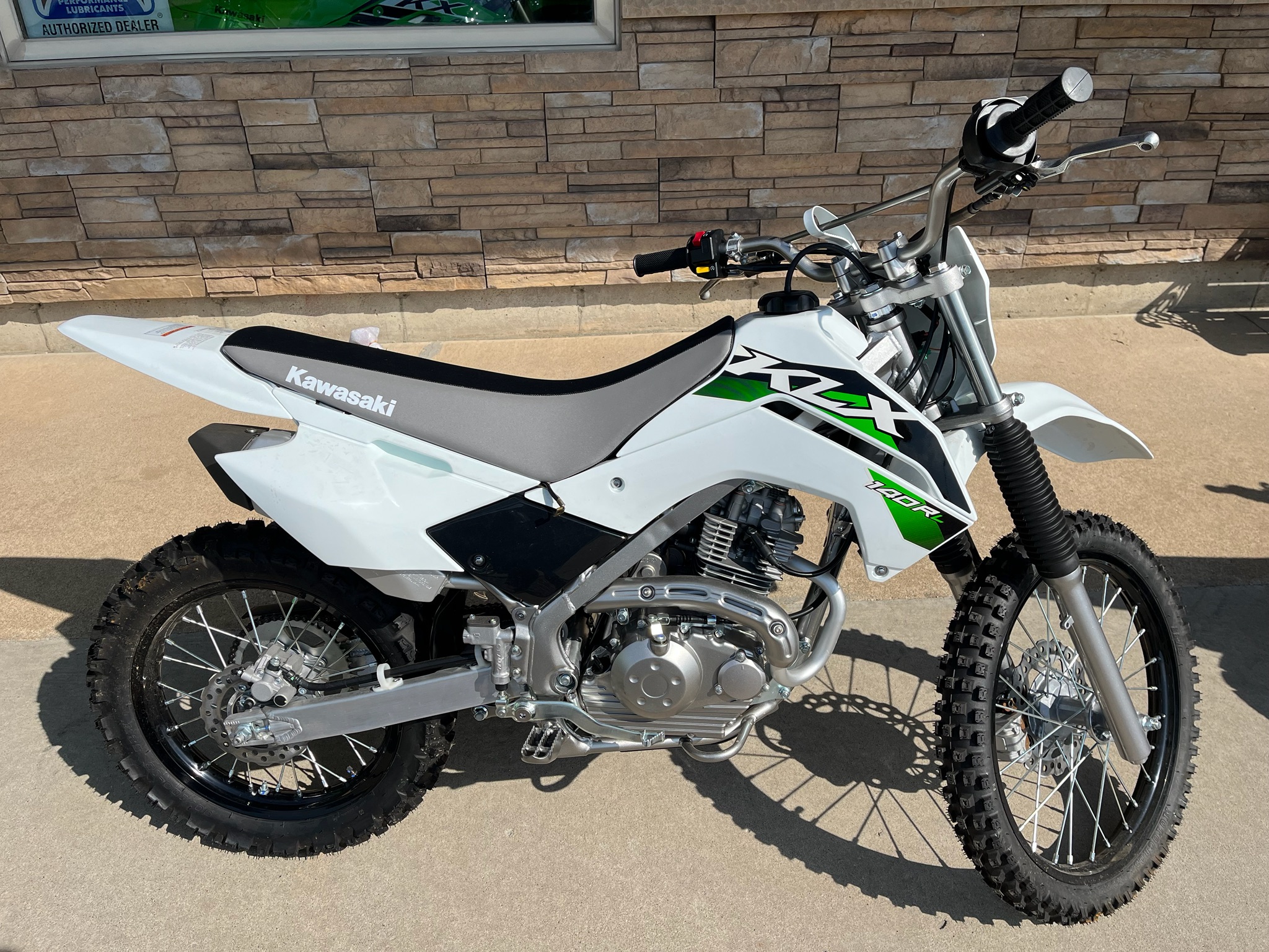 2027 KLX®140R L