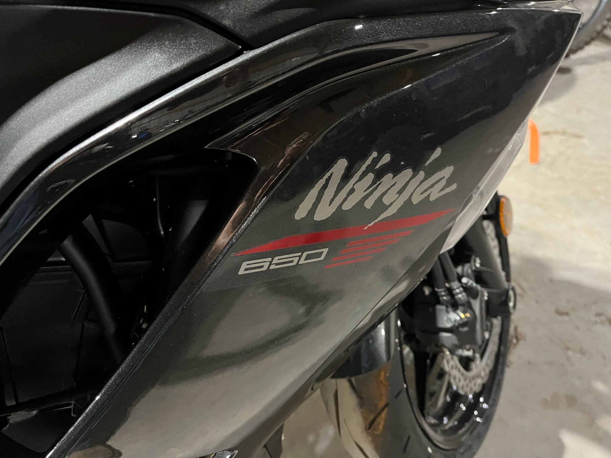 2026 Kawasaki Ninja® 650 2