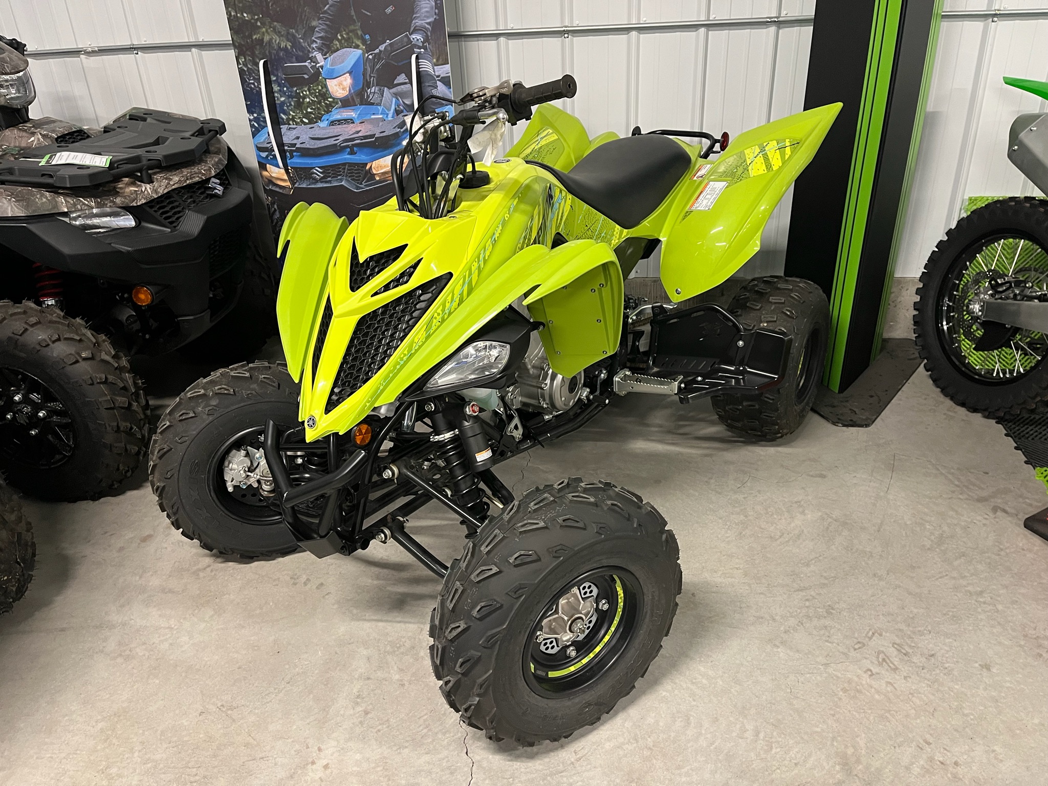 2025 Raptor 700R SE