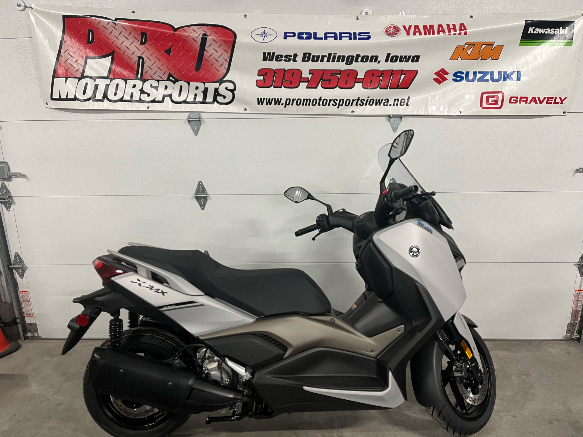 New 2024 Yamaha XMAX | Scooters in West Burlington IA | YAM003016 Gray