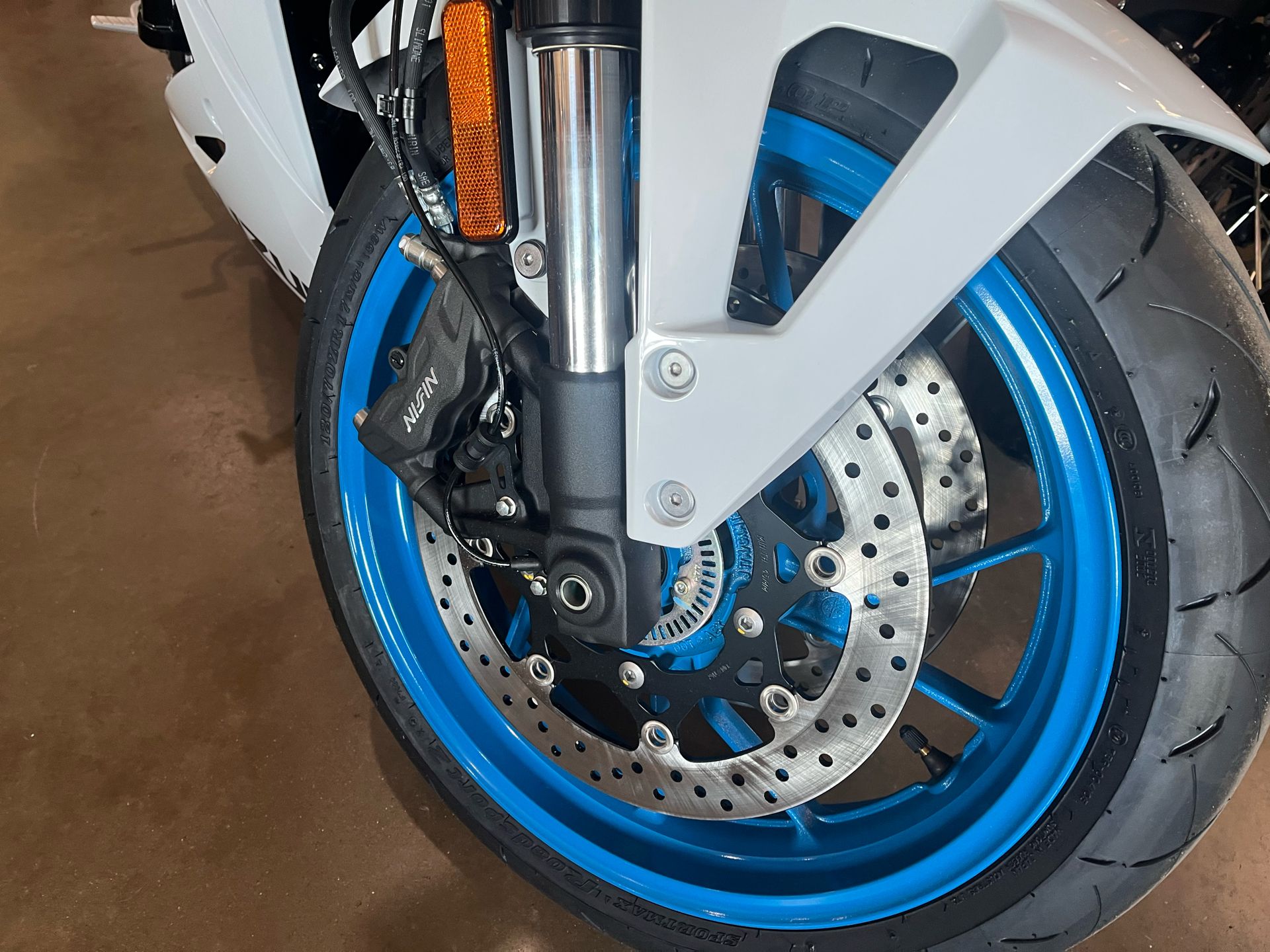 2026 Suzuki GSX-8R 3