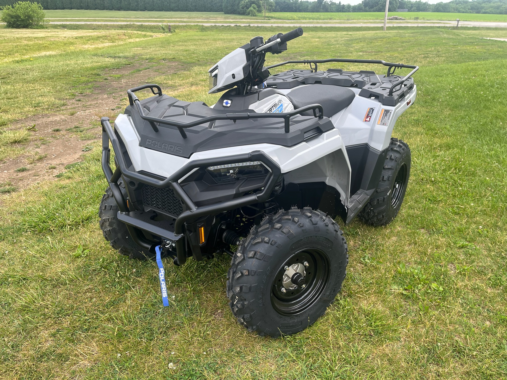 2026 Sportsman 570 EPS