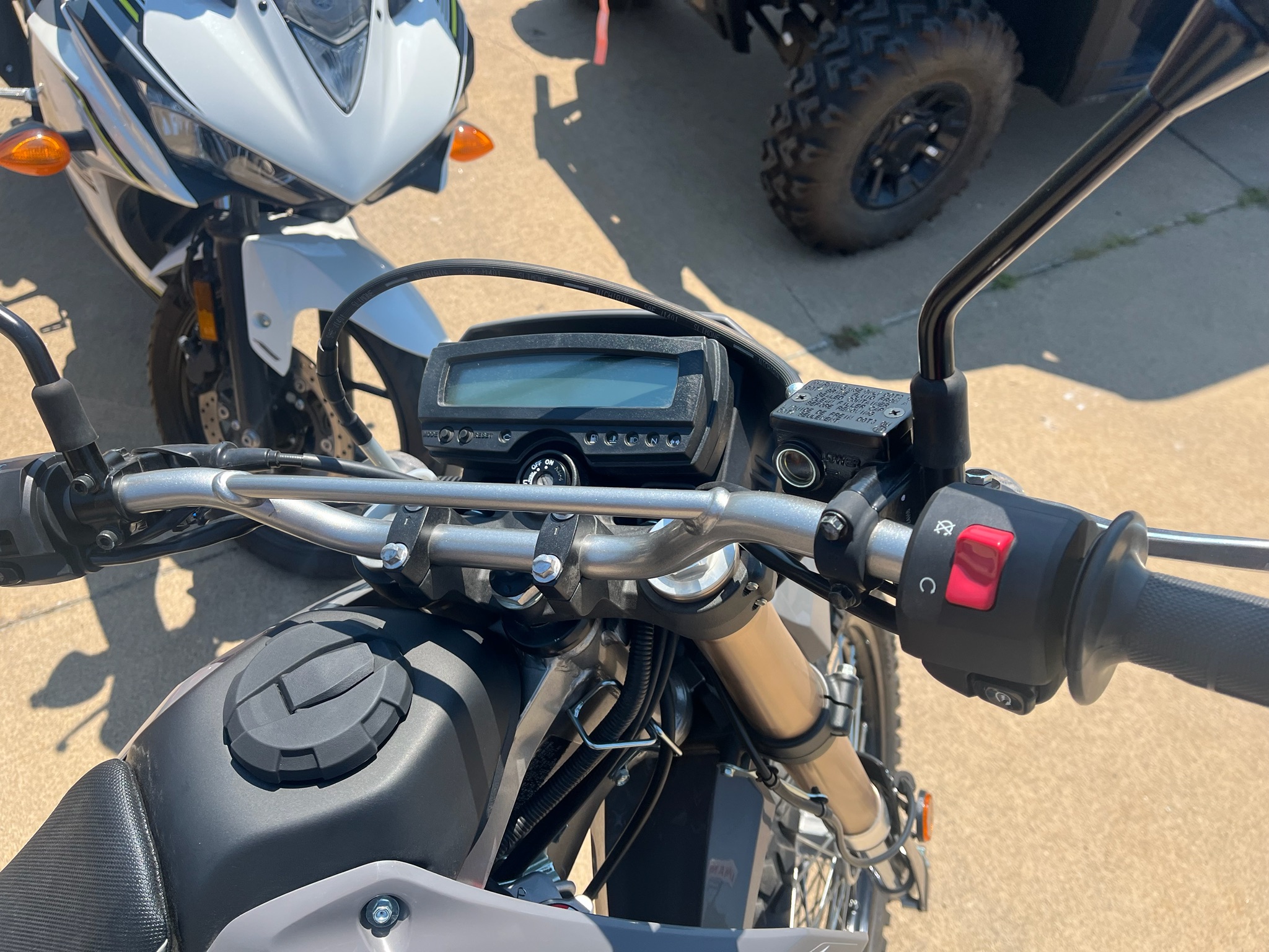 2025 Kawasaki KLX®300 5