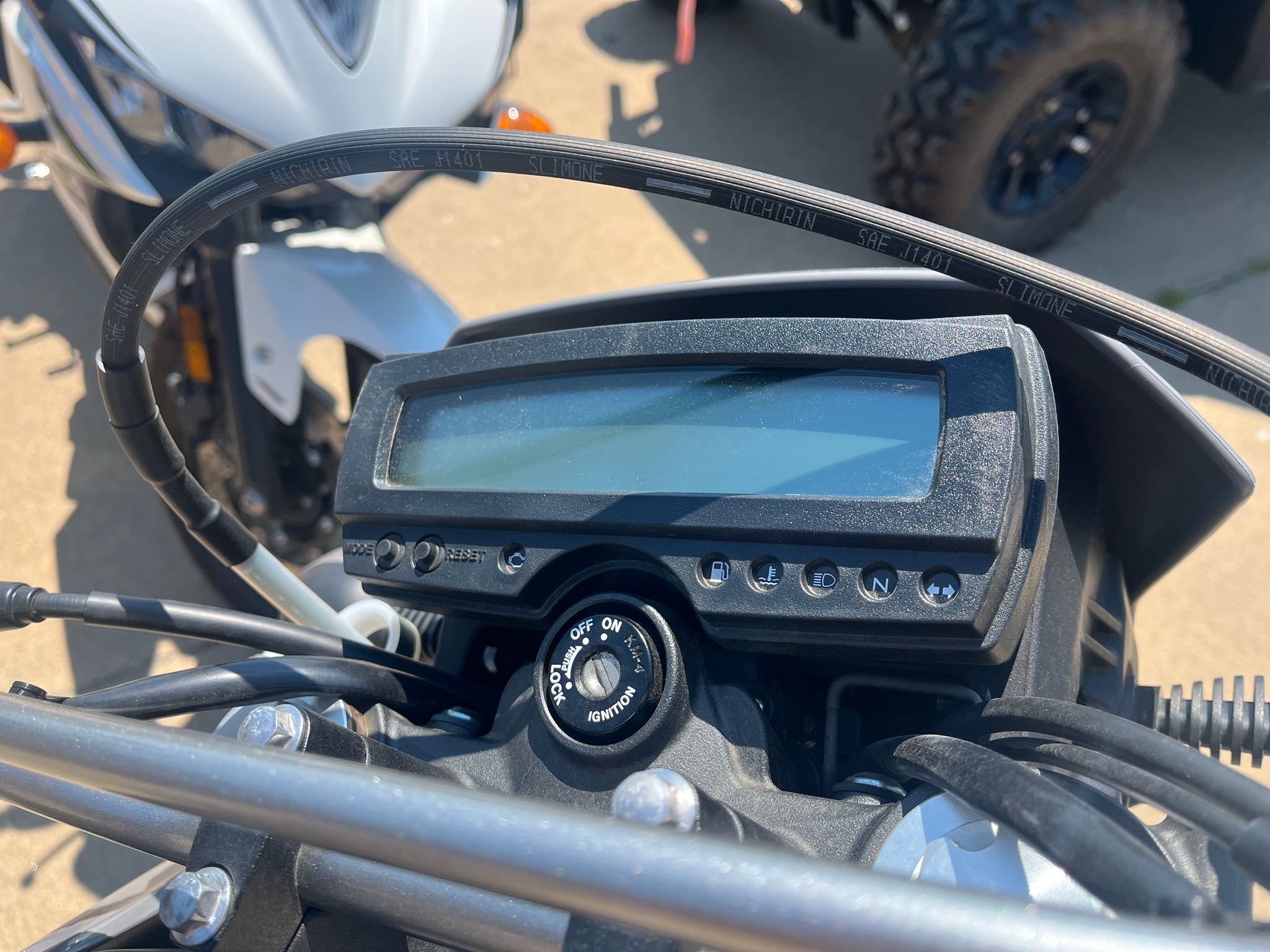 2025 Kawasaki KLX®300 6
