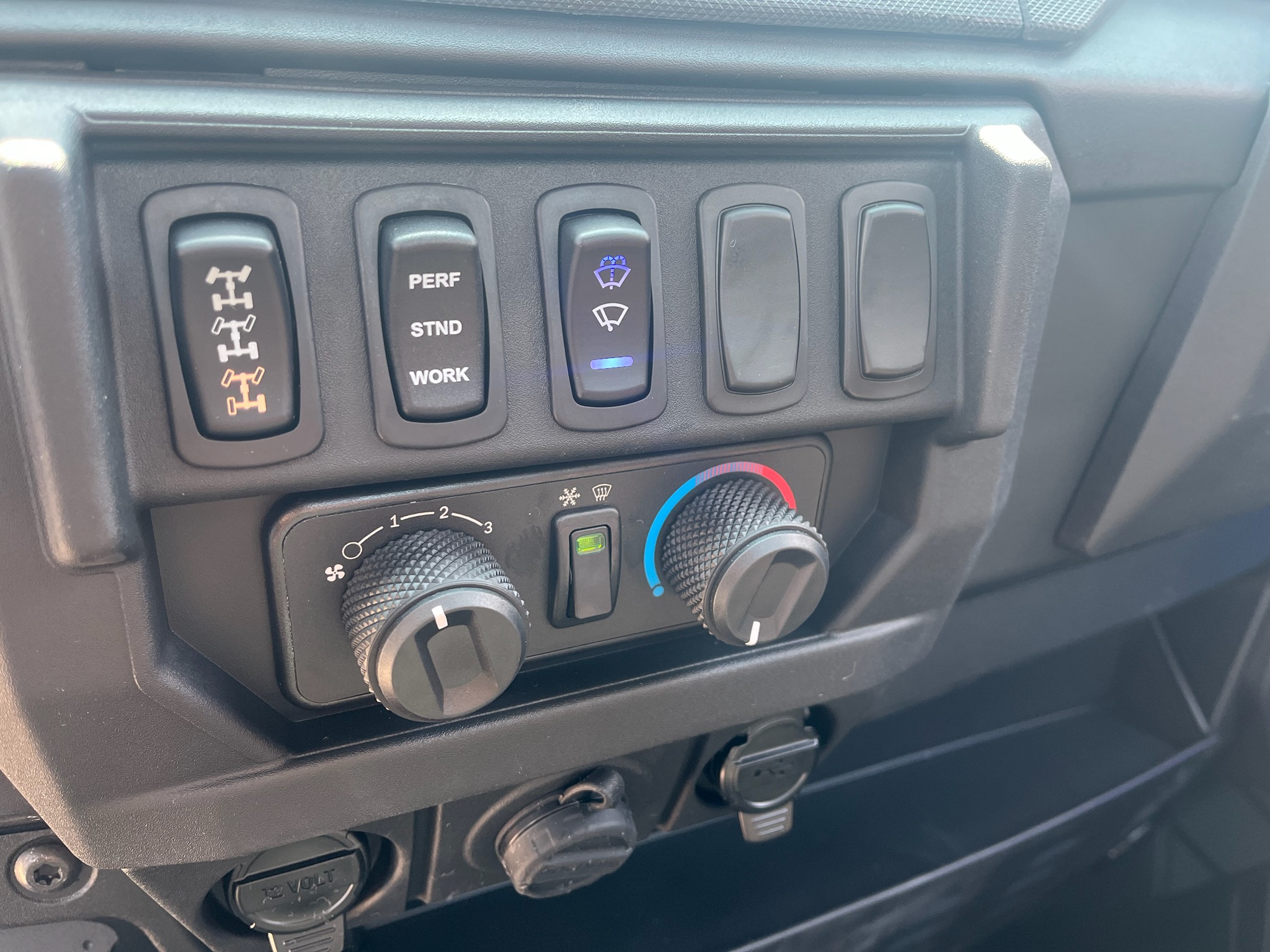 2027 Polaris Ranger XP 1000 NorthStar Ultimate 12