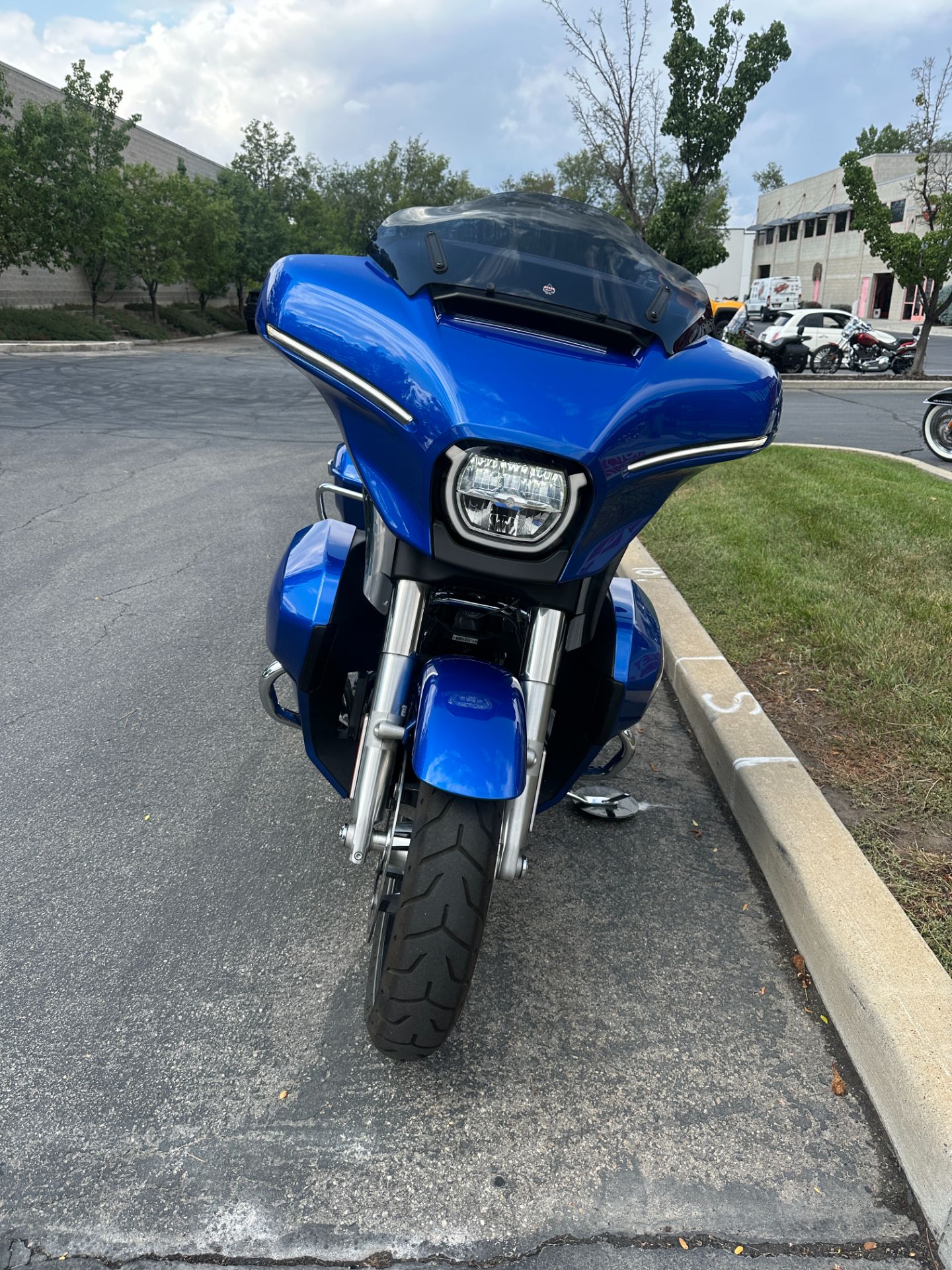 Used 2024 Harley-Davidson Street Glide® Blue Burst (Chrom Finish