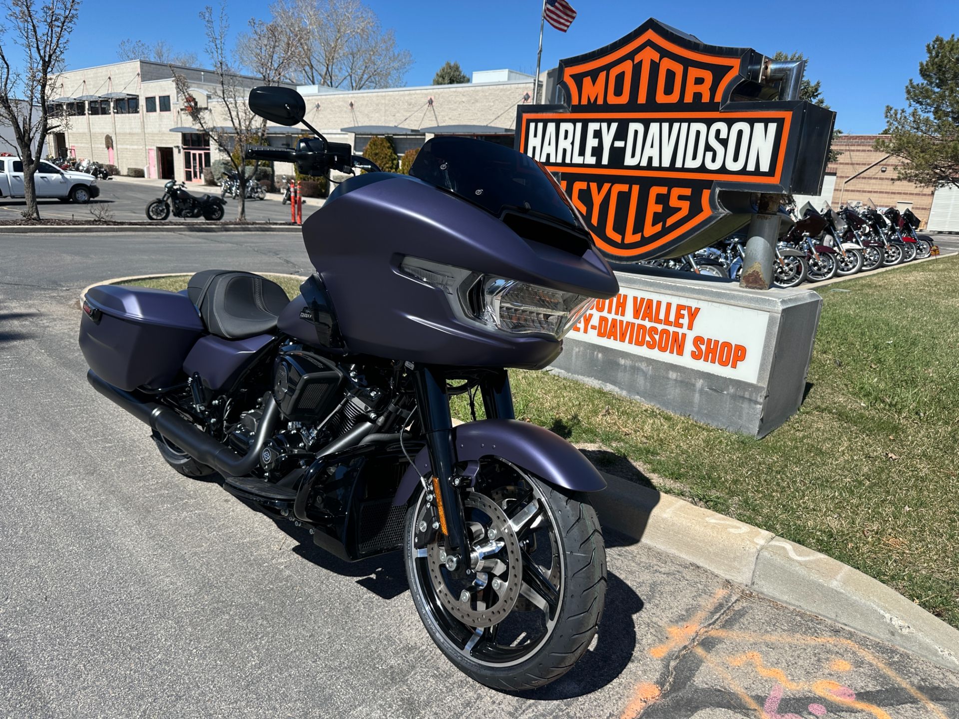 New 2025 Harley-Davidson Road Glide® - Specs, Price, Photos