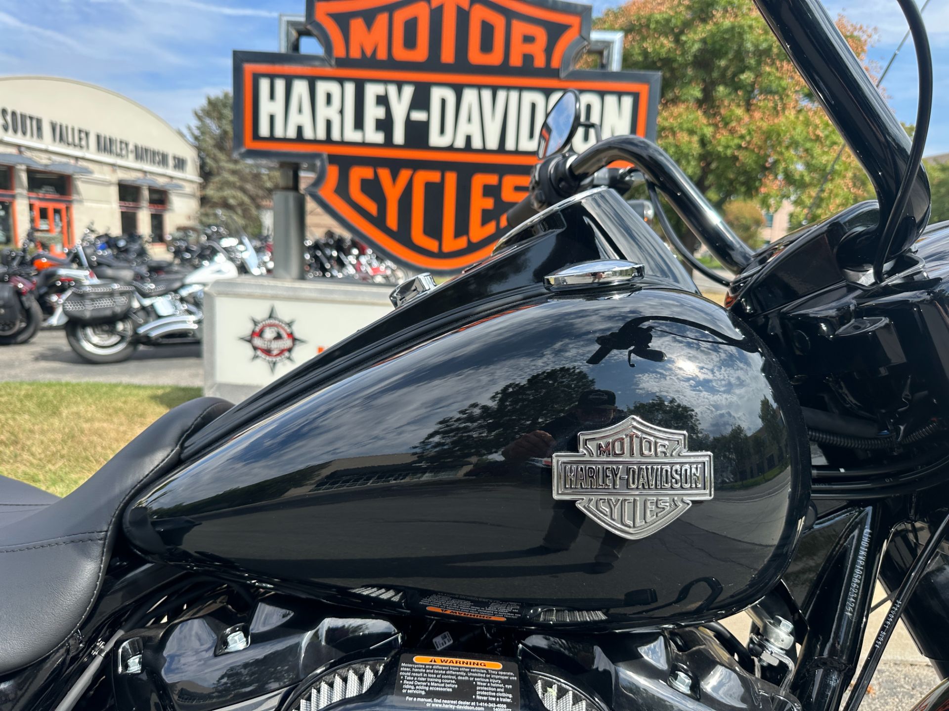New 2025 Harley-Davidson Road King® Special Vivid Black