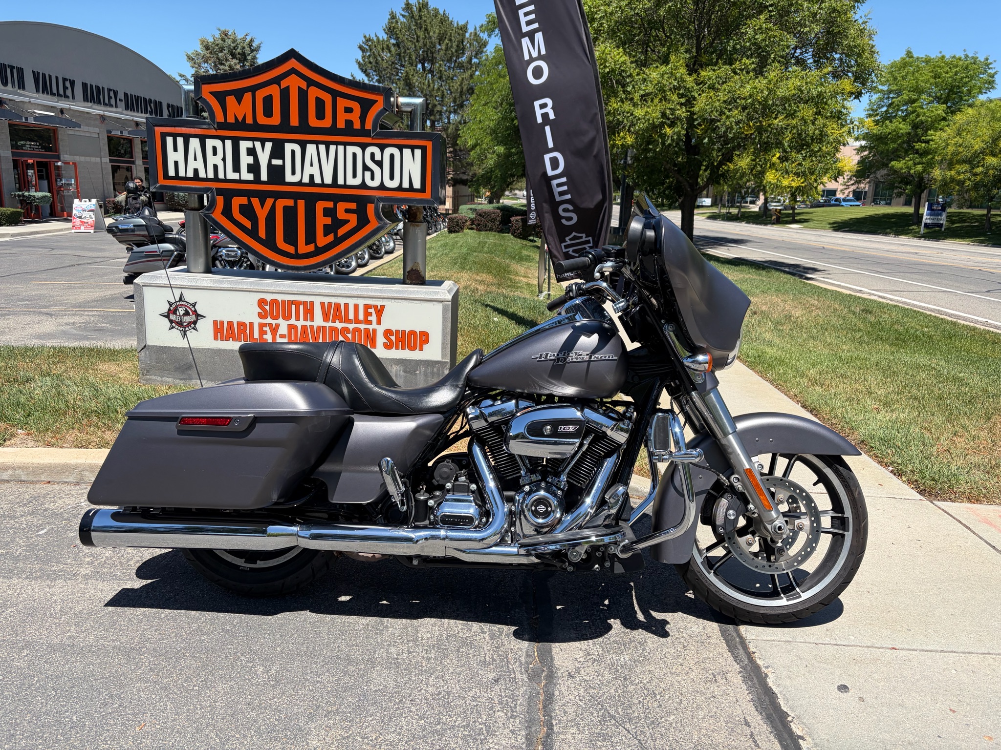 2017 Street Glide® Special