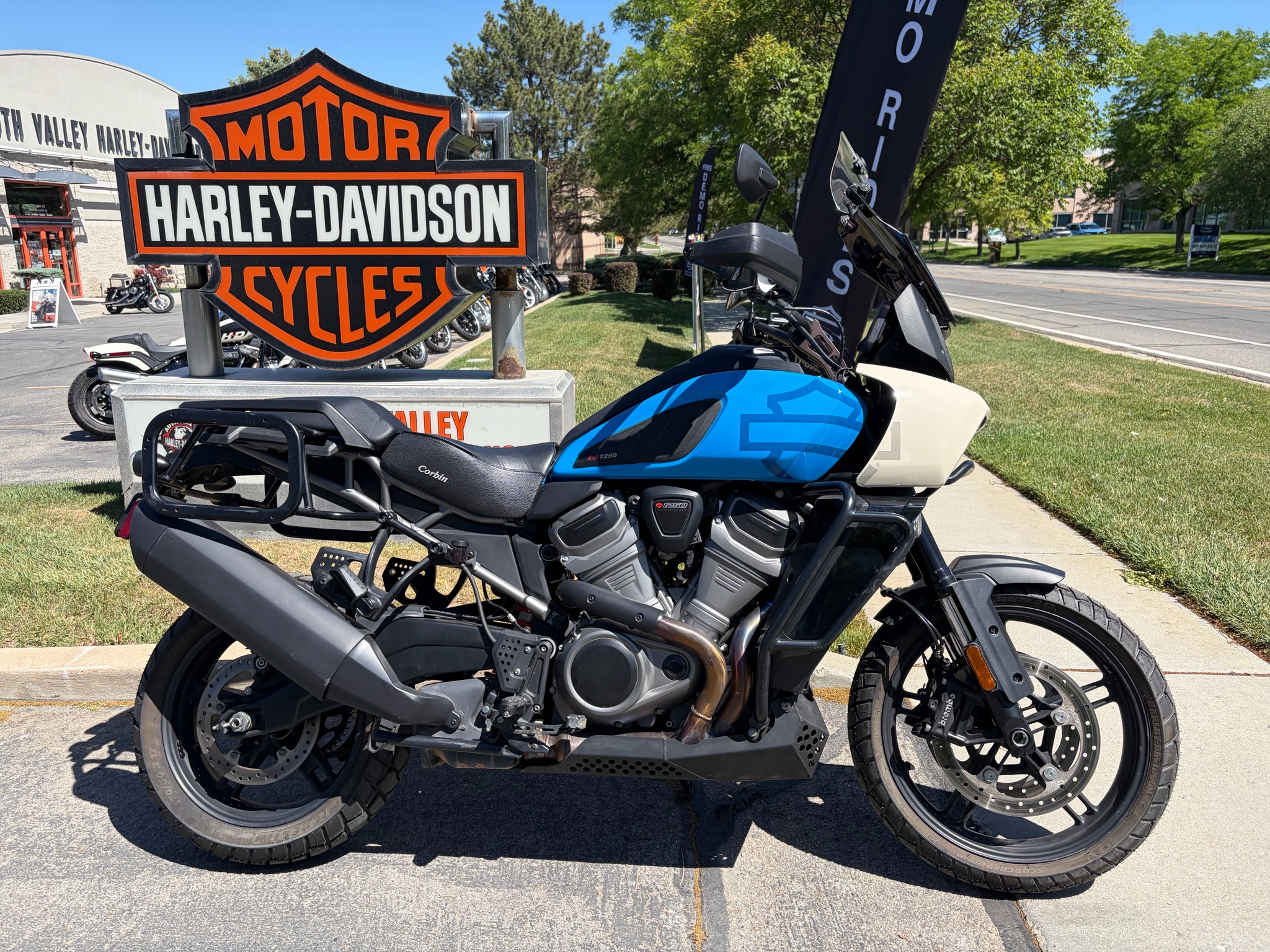 2022 Pan America 1250 Special