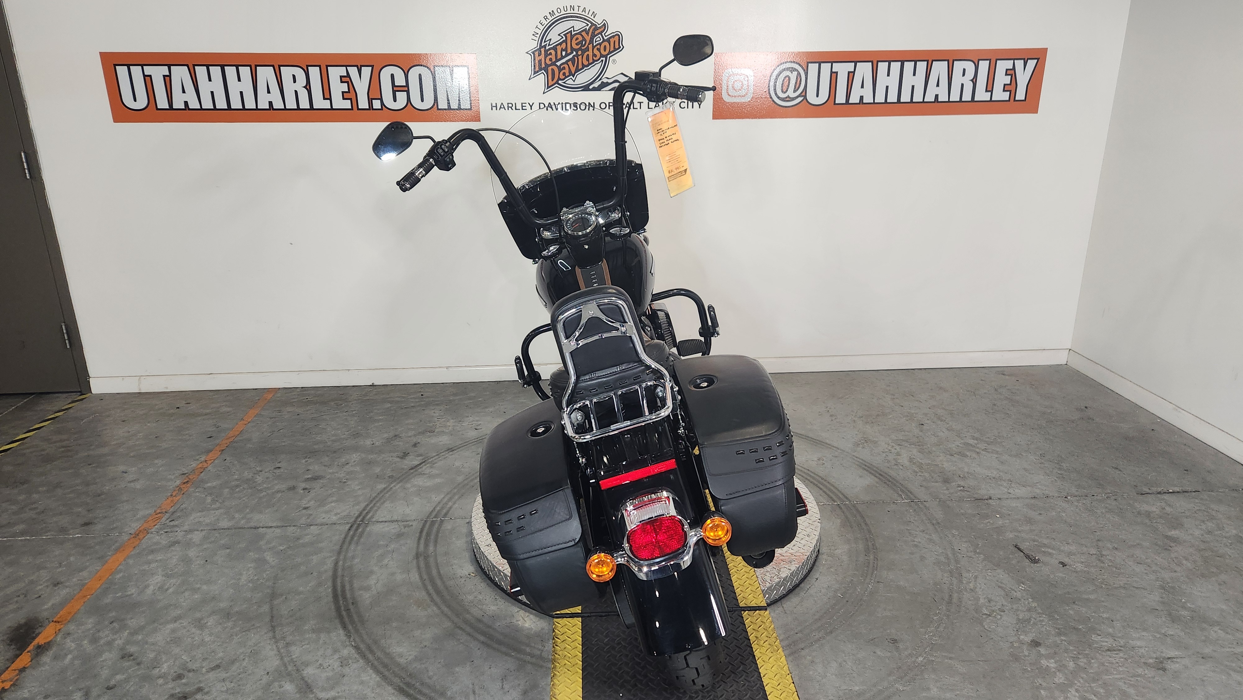 2020 Harley-Davidson Heritage Classic 114 3