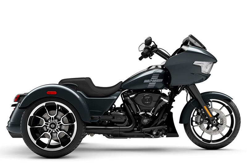 2026 Harley-Davidson Road Glide® 3 1
