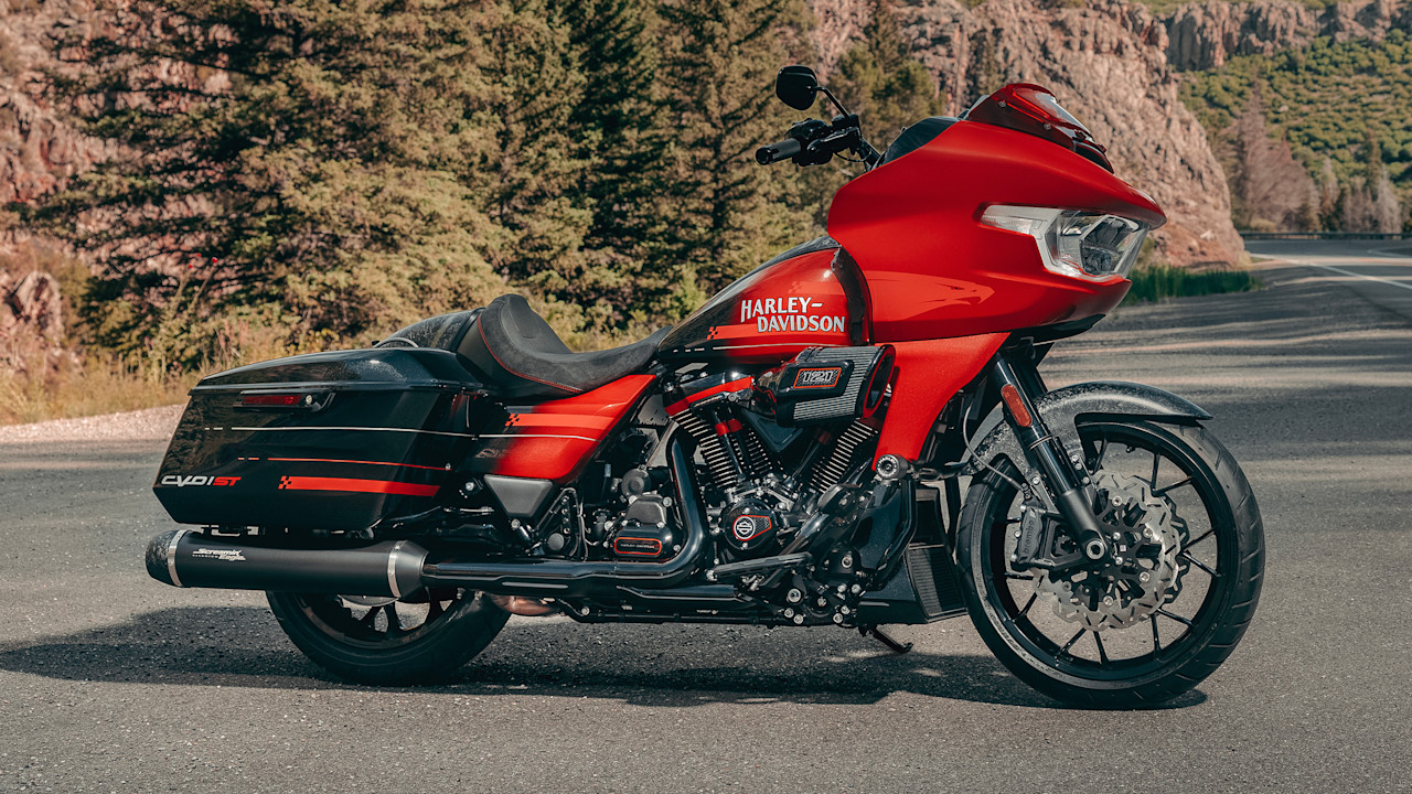 2026 Harley-Davidson CVO Road Glide® ST 10