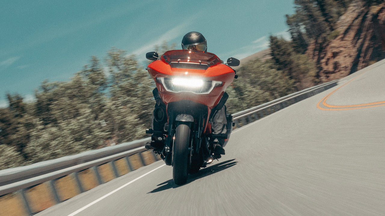 2026 Harley-Davidson CVO Road Glide® ST 12