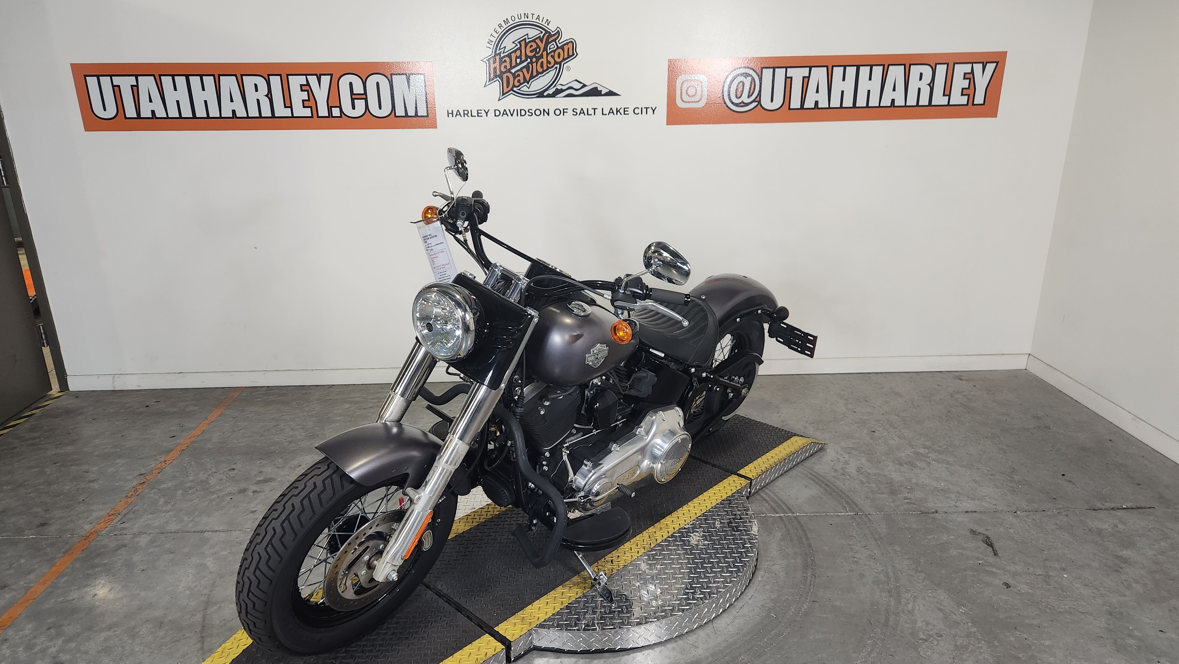 2015 Harley-Davidson Softail Slim® 4