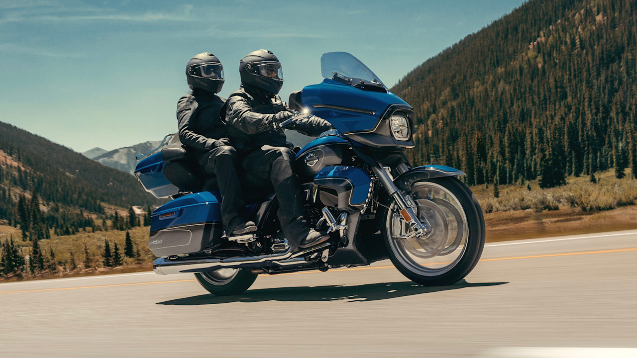 2026 Harley-Davidson CVO Street Glide® Limited 9
