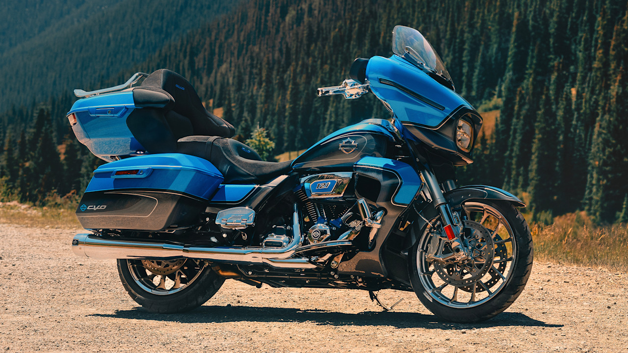 2026 Harley-Davidson CVO Street Glide® Limited 12