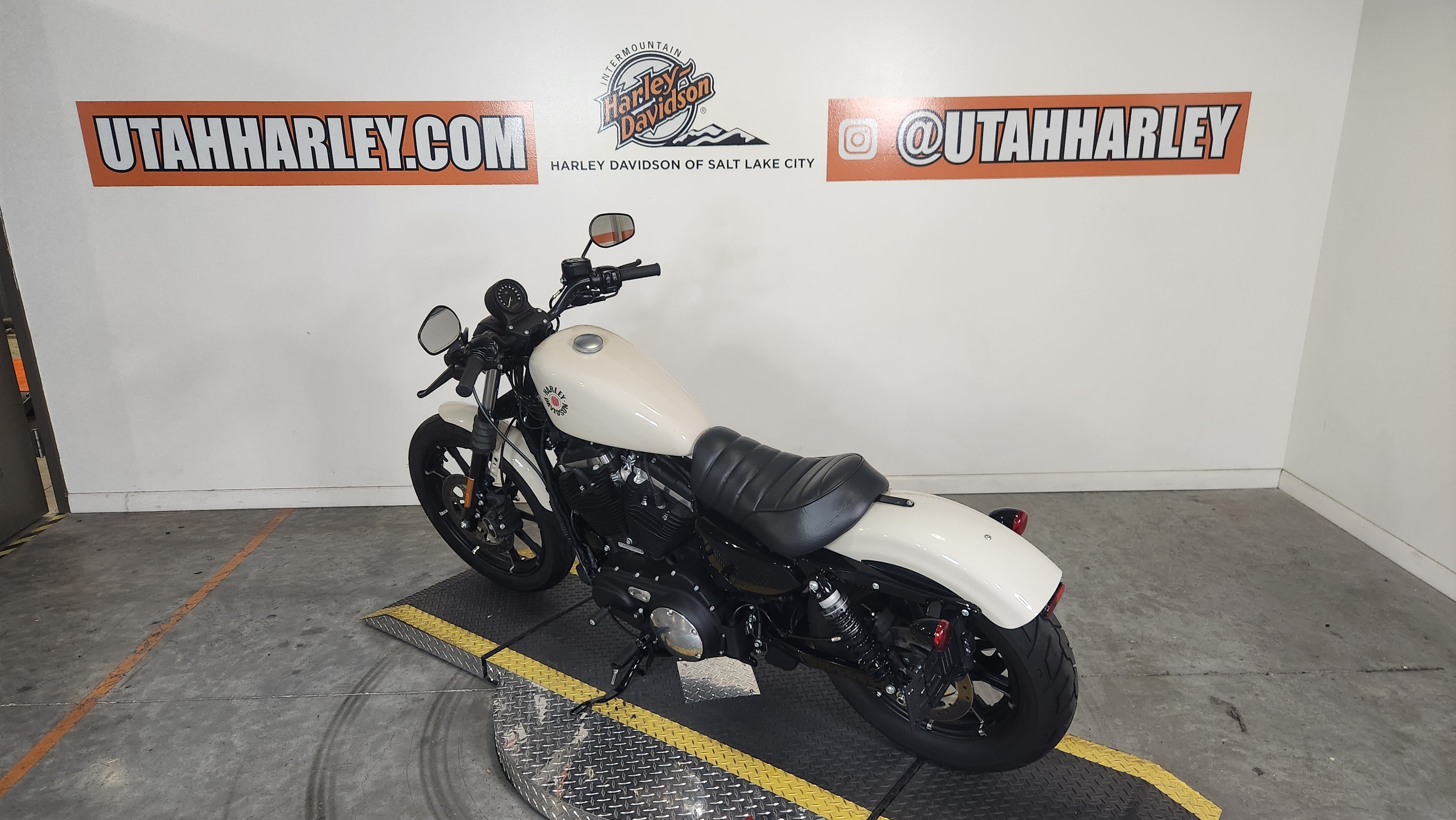 2022 Harley-Davidson Iron 883 6