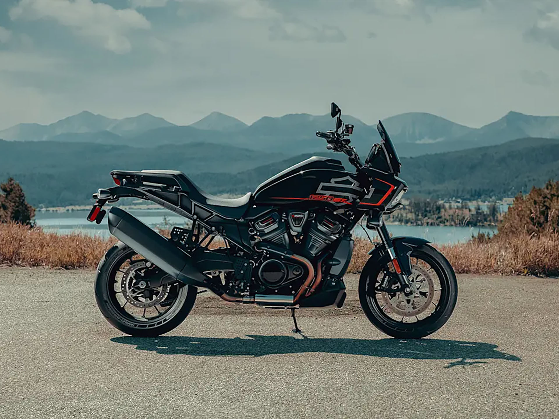 2025 Harley-Davidson Pan America® 1250 ST 9