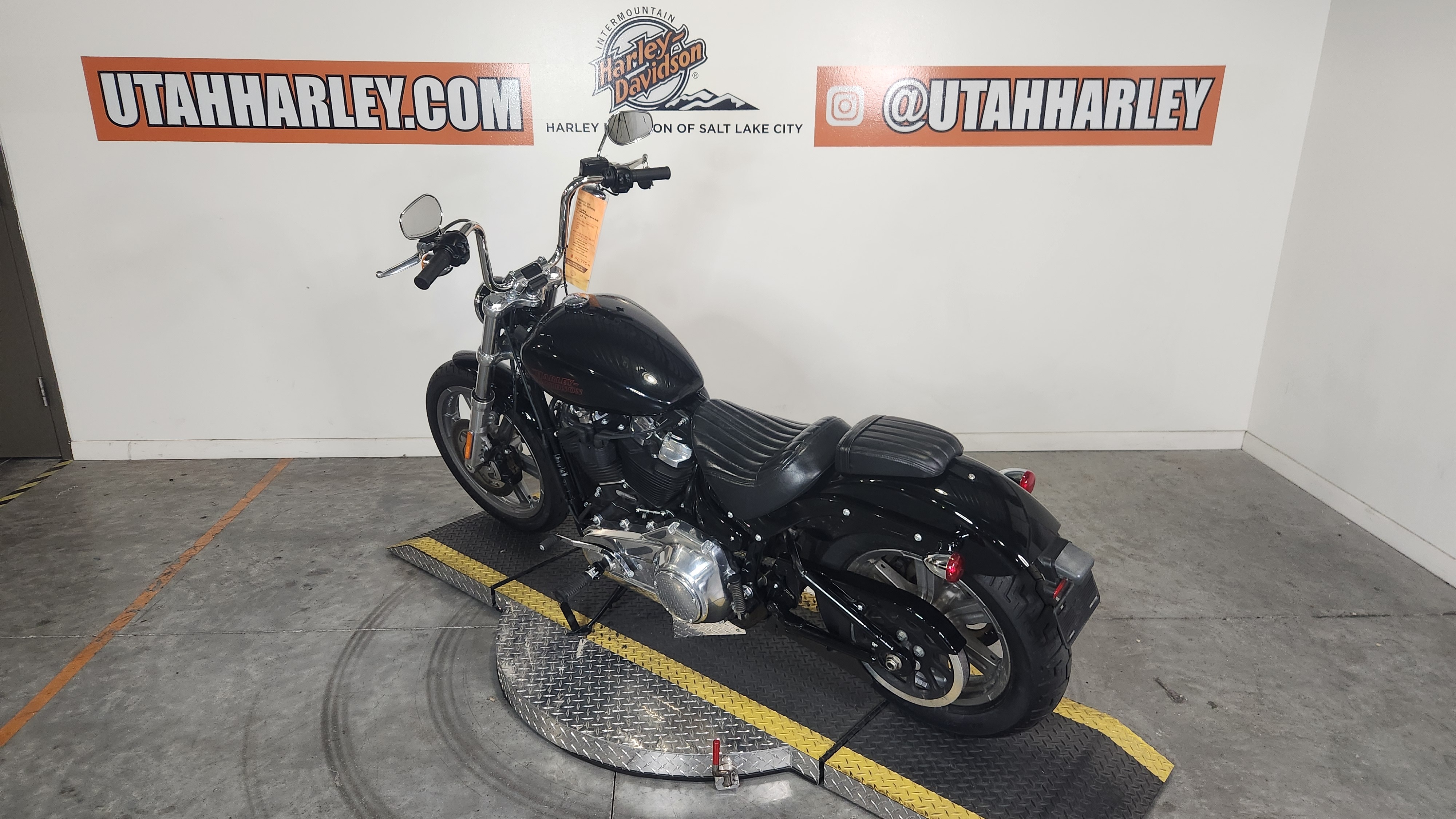 2024 Harley-Davidson Softail® Standard 2