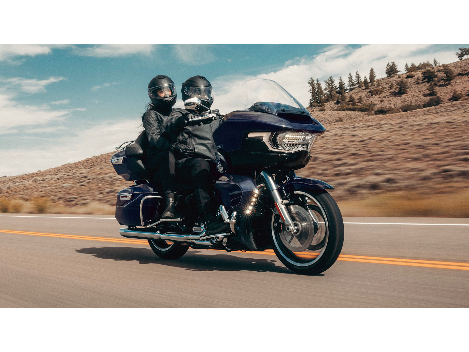 2026 Harley-Davidson Road Glide® Limited 9