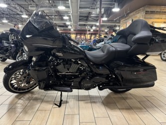 2026 Harley-Davidson Street Glide® Limited 5