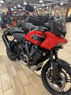 2026 Harley-Davidson Pan America® 1250 Special 2