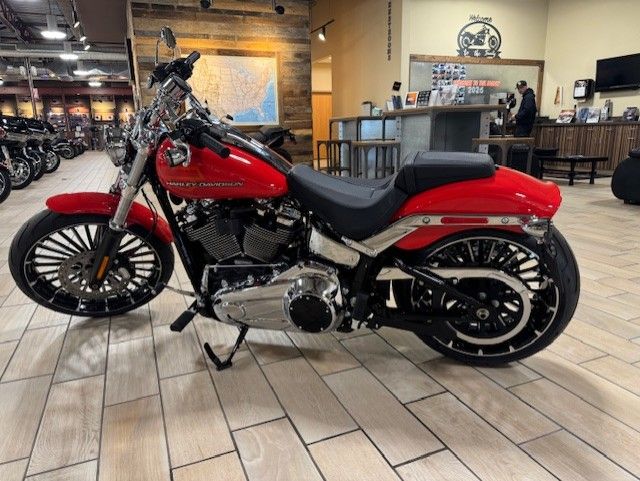 2026 Harley-Davidson Breakout® 4