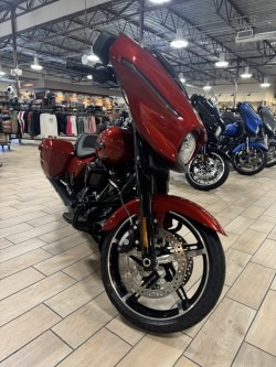 2025 Harley-Davidson Street Glide® 2