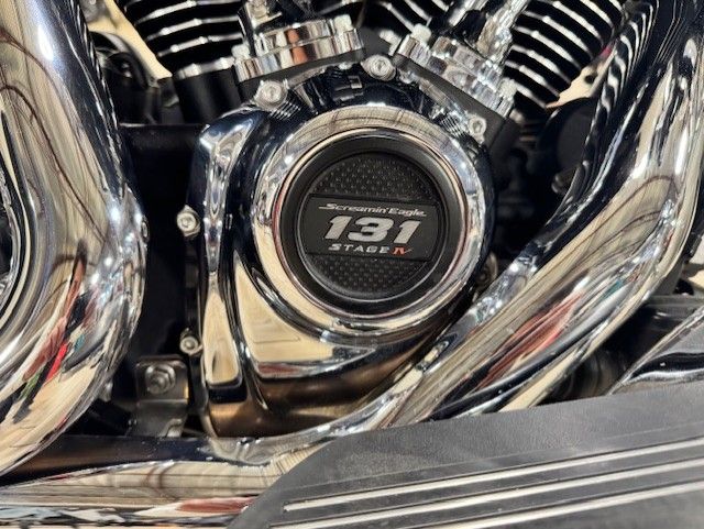 2022 Harley-Davidson Street Glide® Special 4