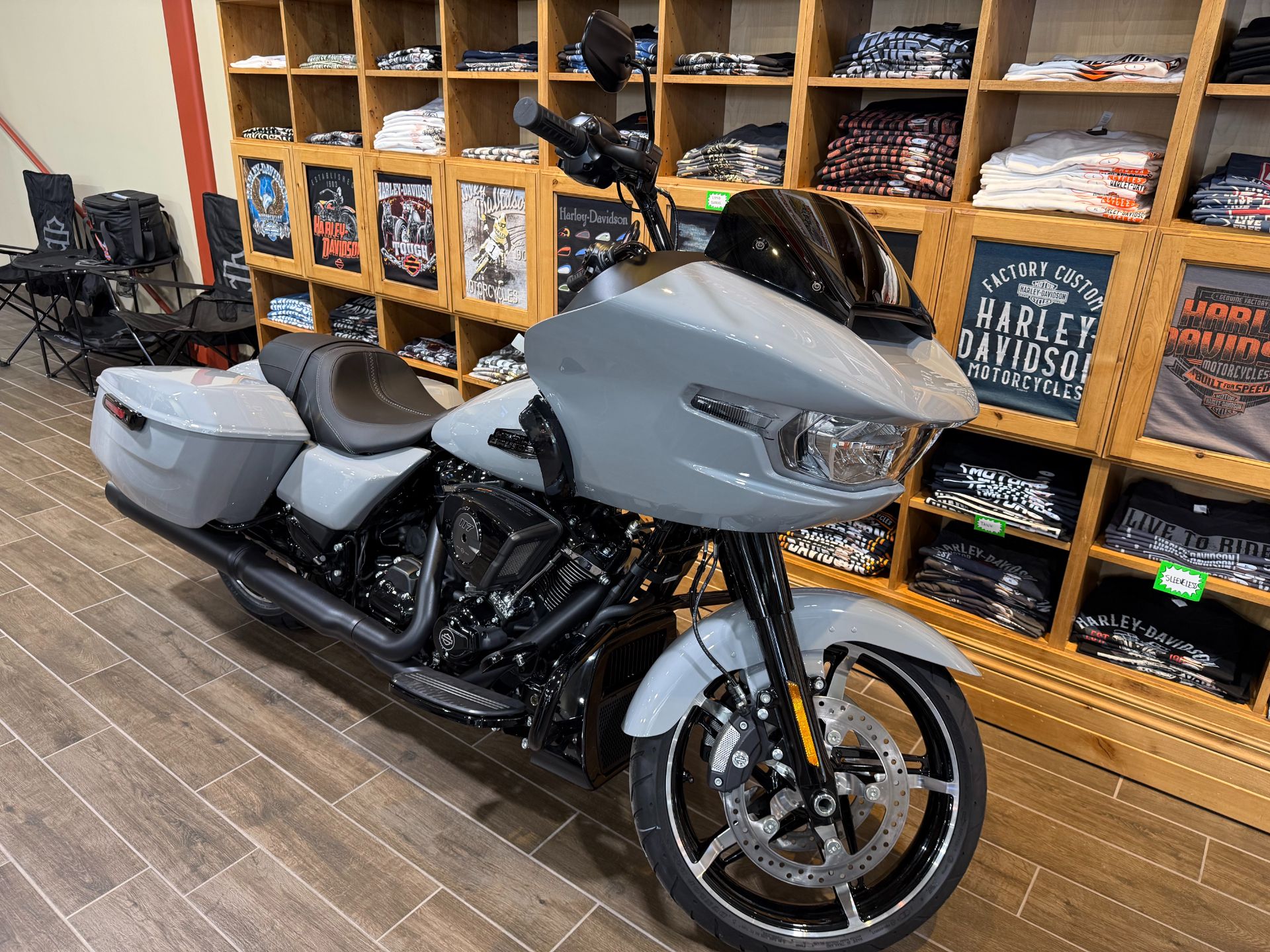 New 2025 Harley-Davidson Road Glide® Billiard Gray (Black Finish