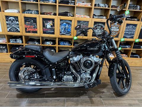 New 2025 Harley-Davidson Street Bob® Vivid Black with Cast
