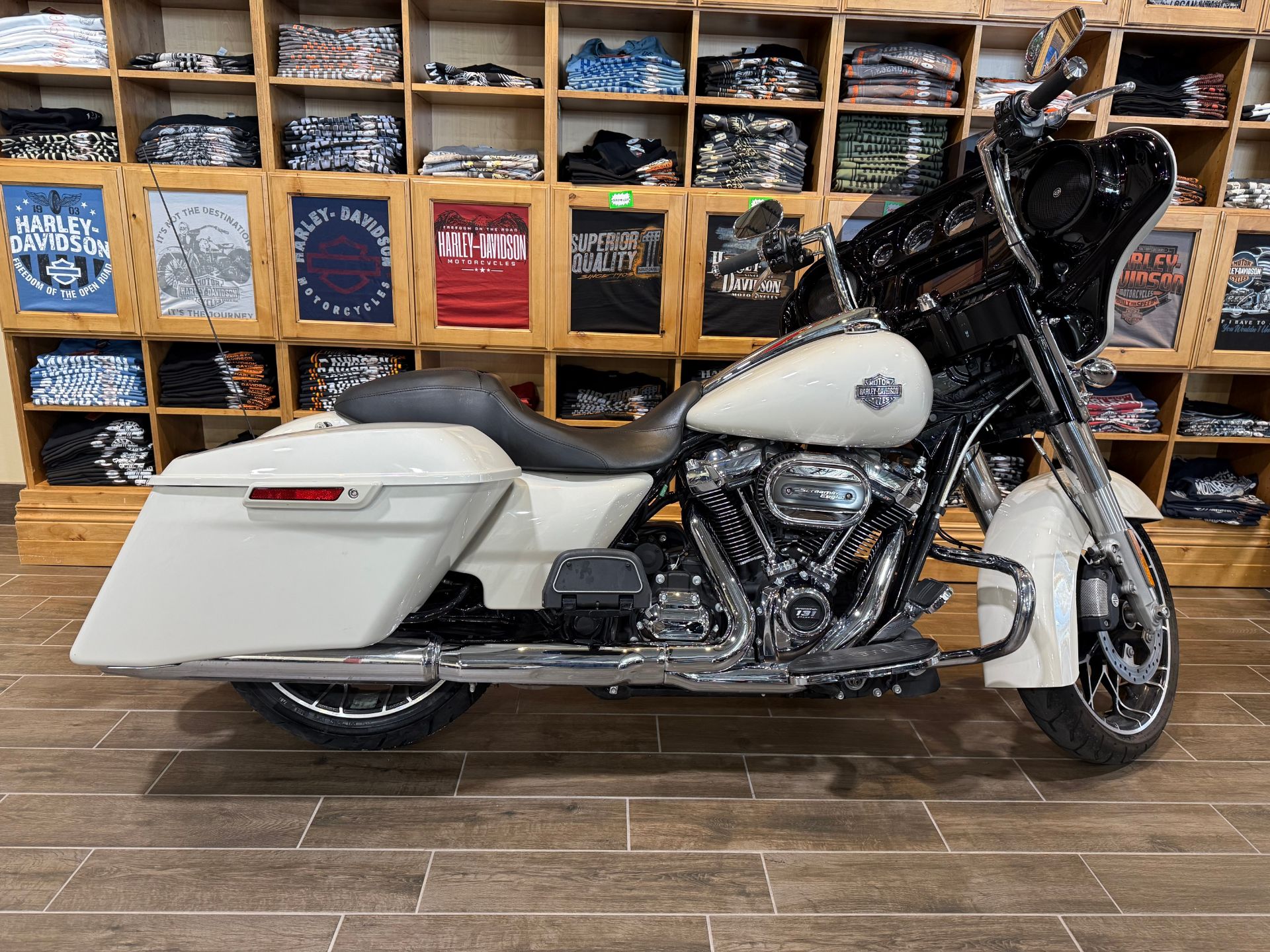 Used 2022 Harley-Davidson Street Glide® Special White Sand