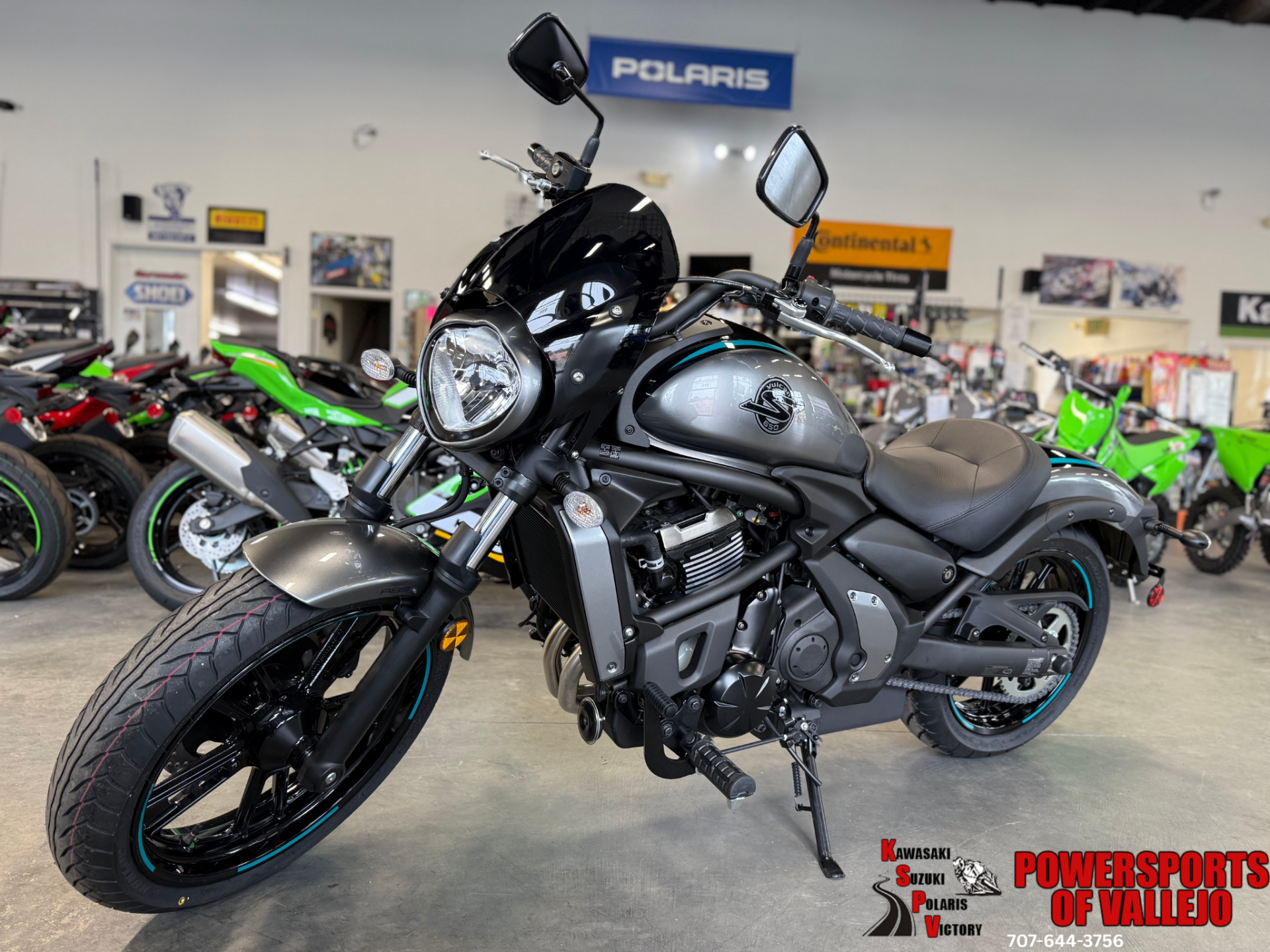 New 2025 Kawasaki Vulcan S Cafe ABS Metallic Moondust Gray