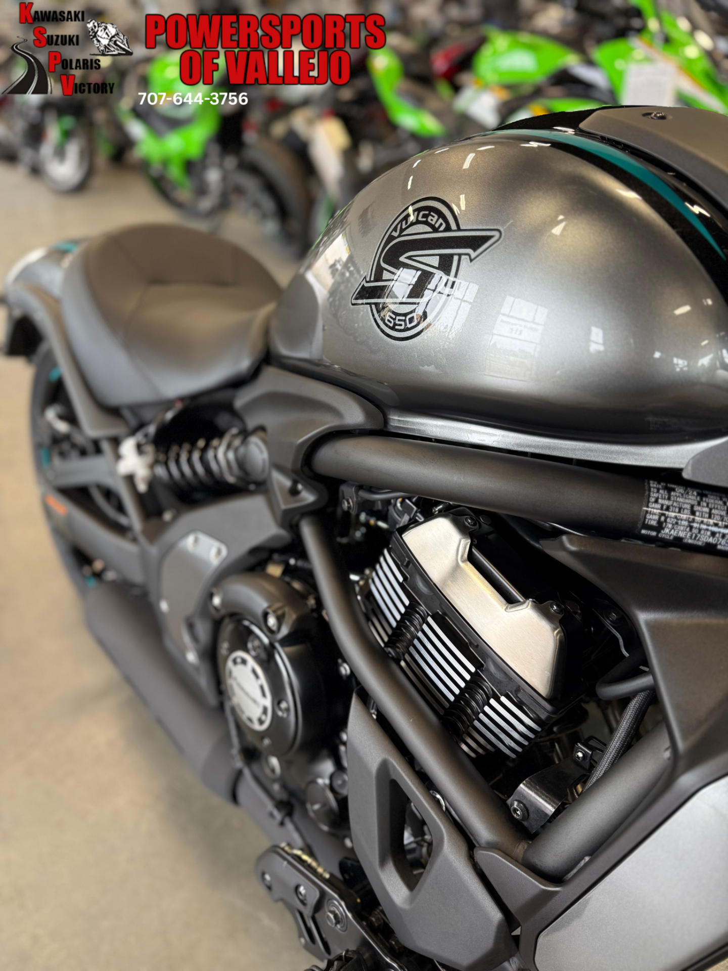 New 2025 Kawasaki Vulcan S Cafe ABS Metallic Moondust Gray